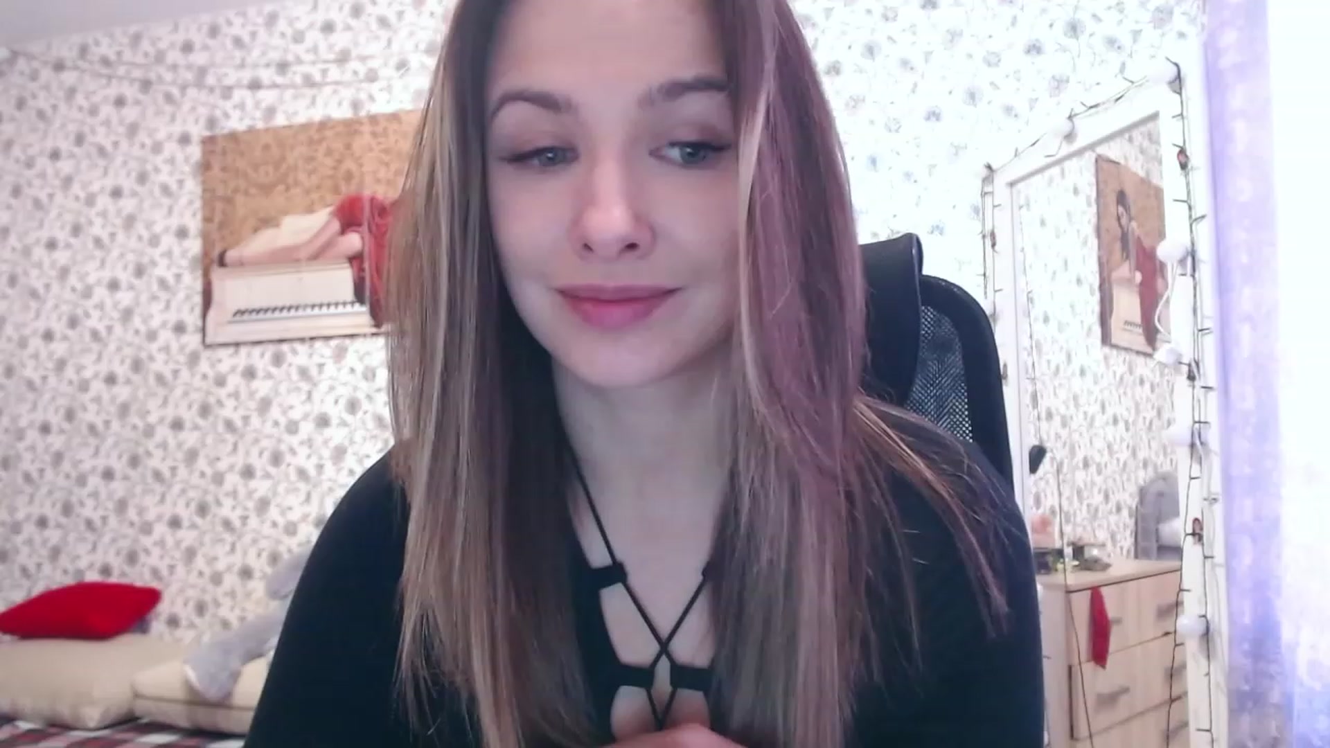Gallery image thumbnail from RosieRosa's myfreecams stream on, 07/11/2023, 15:59 image 5 of 20