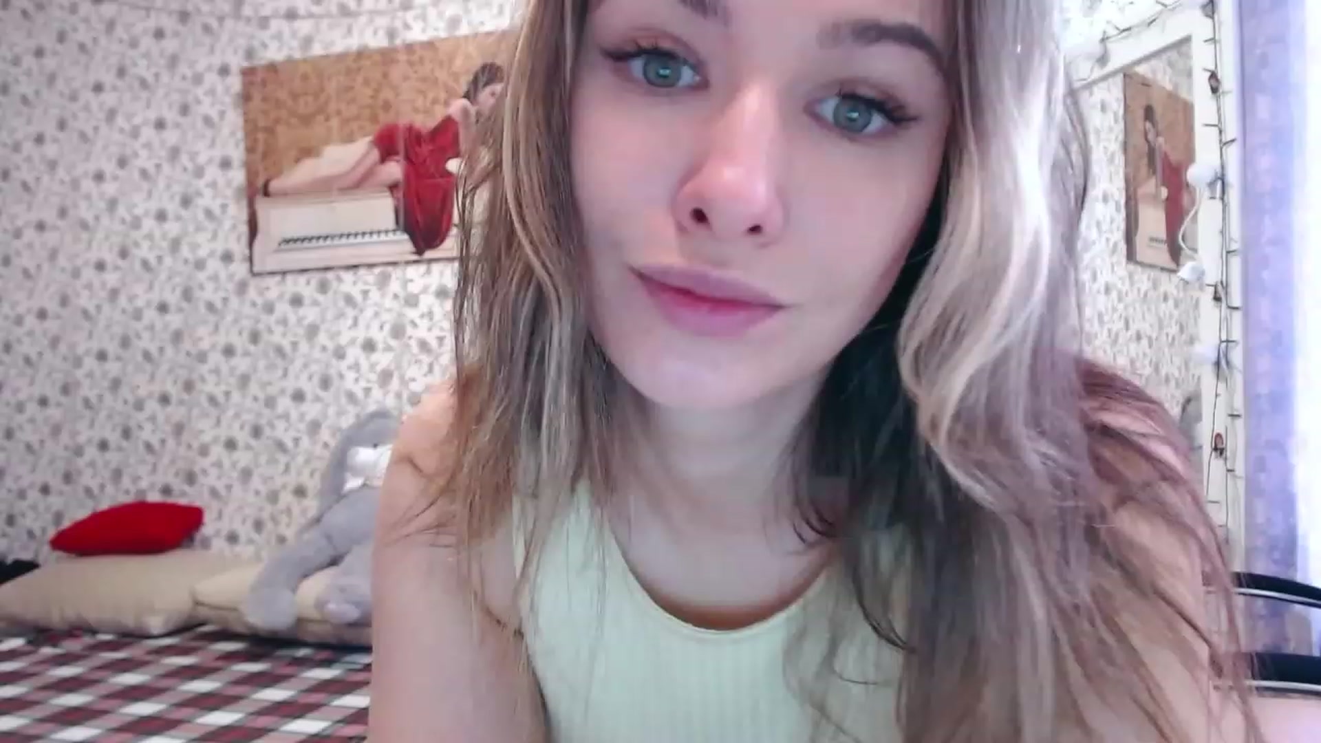 Gallery image thumbnail from RosieRosa's myfreecams stream on, 07/13/2023, 06:48 image 7 of 20