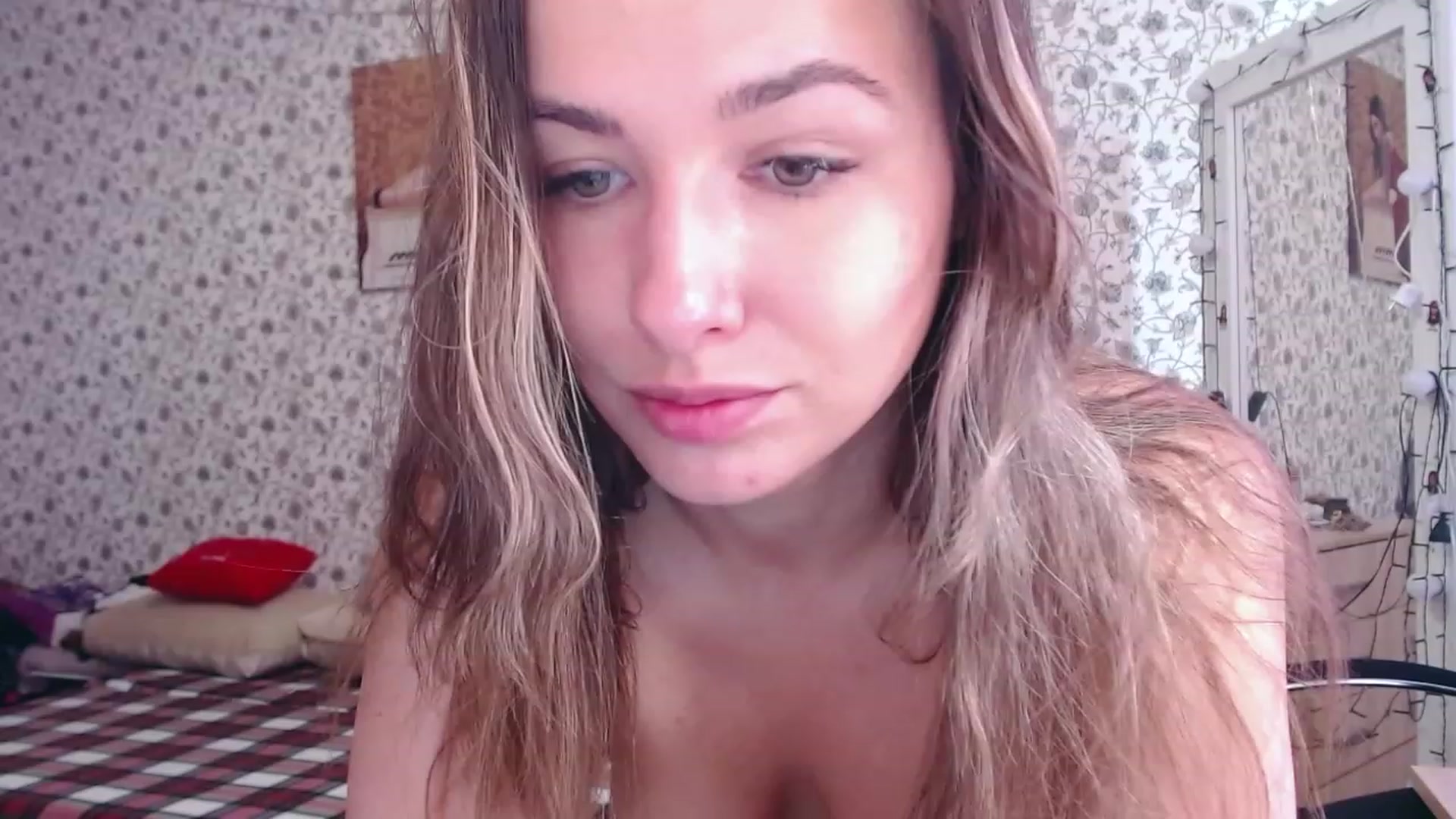Gallery image thumbnail from RosieRosa's myfreecams stream on, 08/08/2023, 06:48 image 4 of 20
