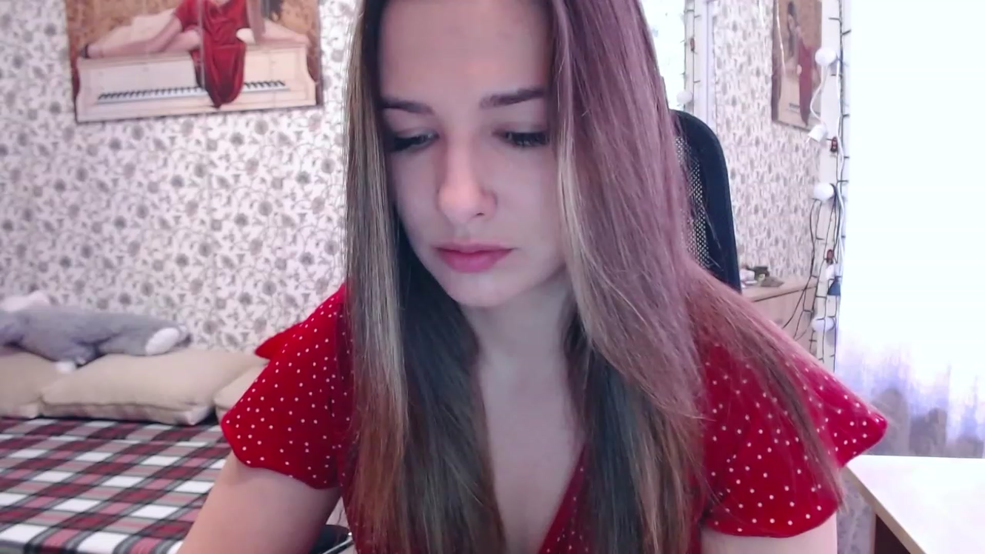 Gallery image thumbnail from RosieRosa's myfreecams stream on, 08/08/2023, 12:31 image 8 of 20