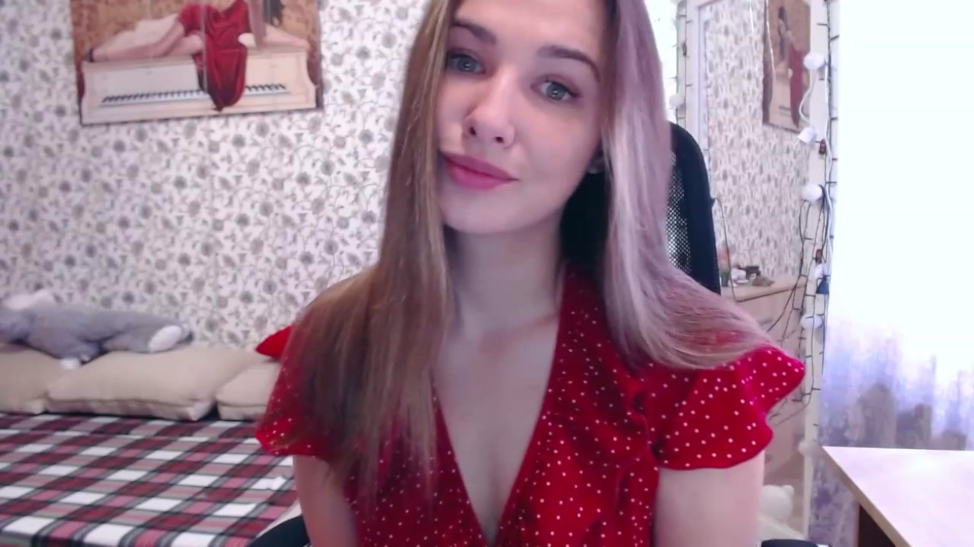 Gallery image thumbnail from RosieRosa's myfreecams stream on, 08/08/2023, 12:31 image 5 of 20