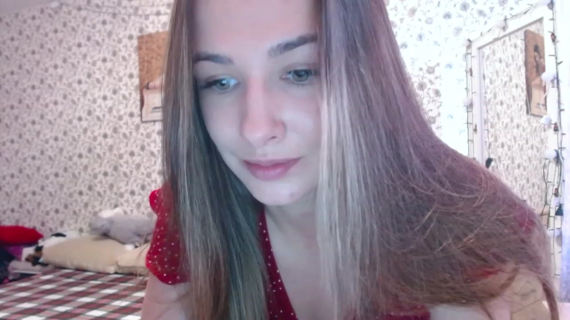 Gallery image thumbnail from RosieRosa's myfreecams stream on, 08/08/2023, 14:26 image 1 of 20