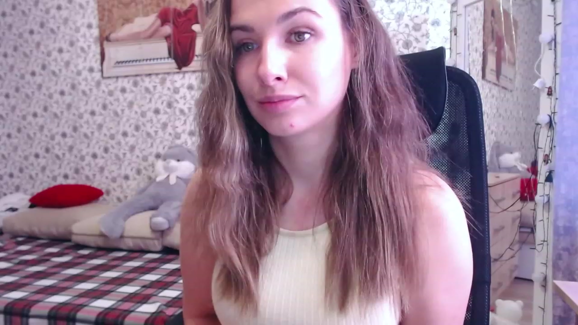 Gallery image thumbnail from RosieRosa's myfreecams stream on, 08/10/2023, 06:45 image 17 of 20