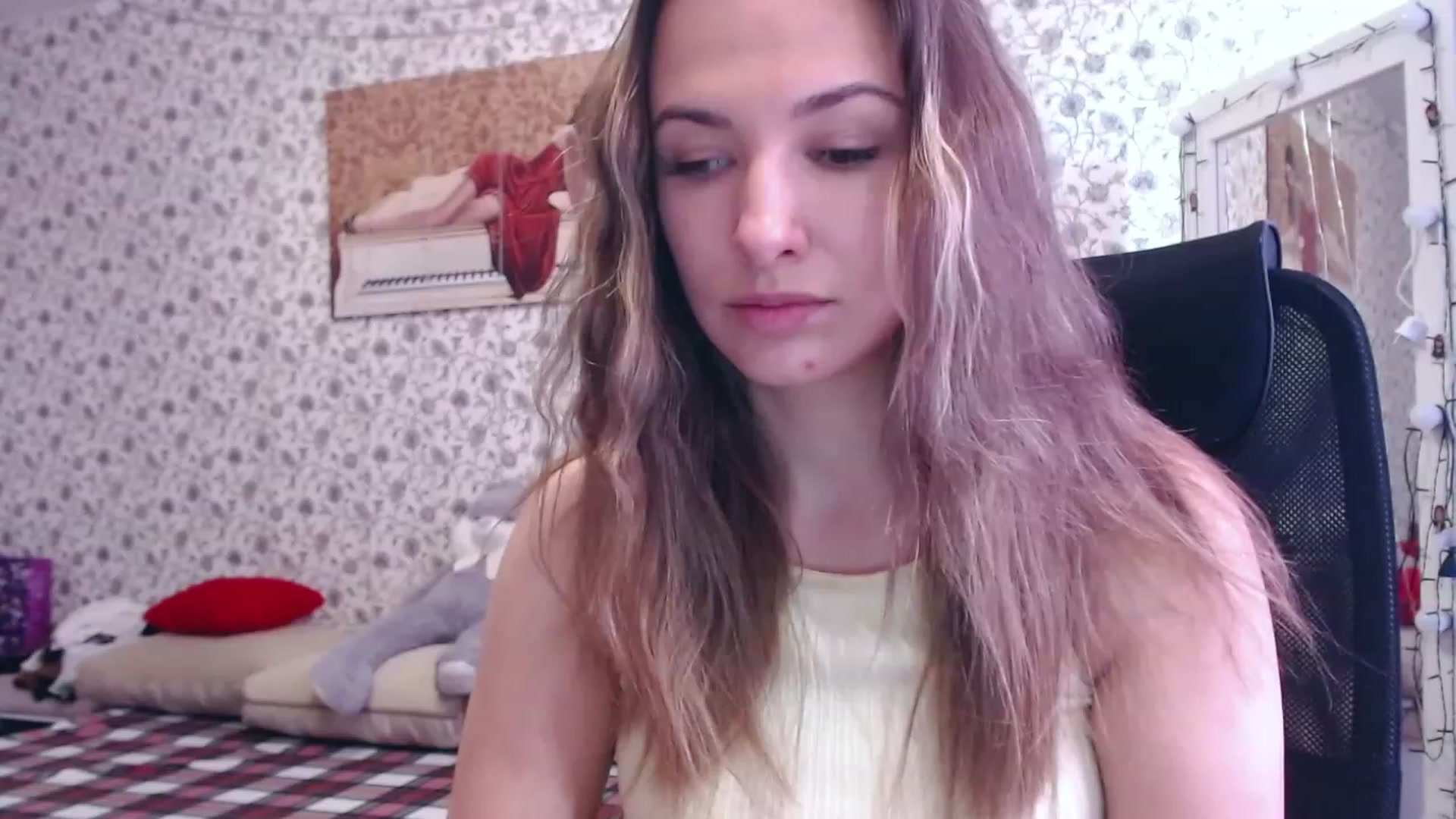 Gallery image thumbnail from RosieRosa's myfreecams stream on, 08/10/2023, 06:45 image 11 of 20