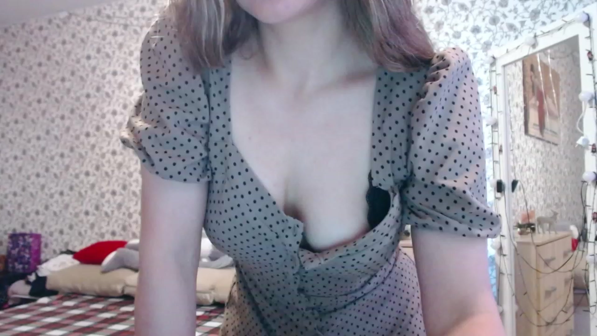 Gallery image thumbnail from RosieRosa's myfreecams stream on, 08/14/2023, 04:50 image 5 of 20