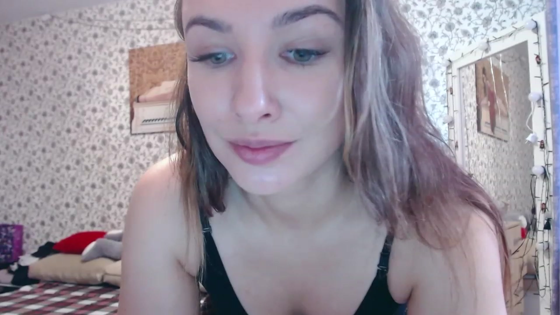 Gallery image thumbnail from RosieRosa's myfreecams stream on, 08/14/2023, 04:50 image 12 of 20