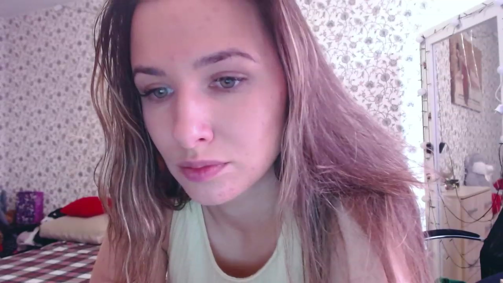 Gallery image thumbnail from RosieRosa's myfreecams stream on, 08/17/2023, 06:41 image 9 of 20