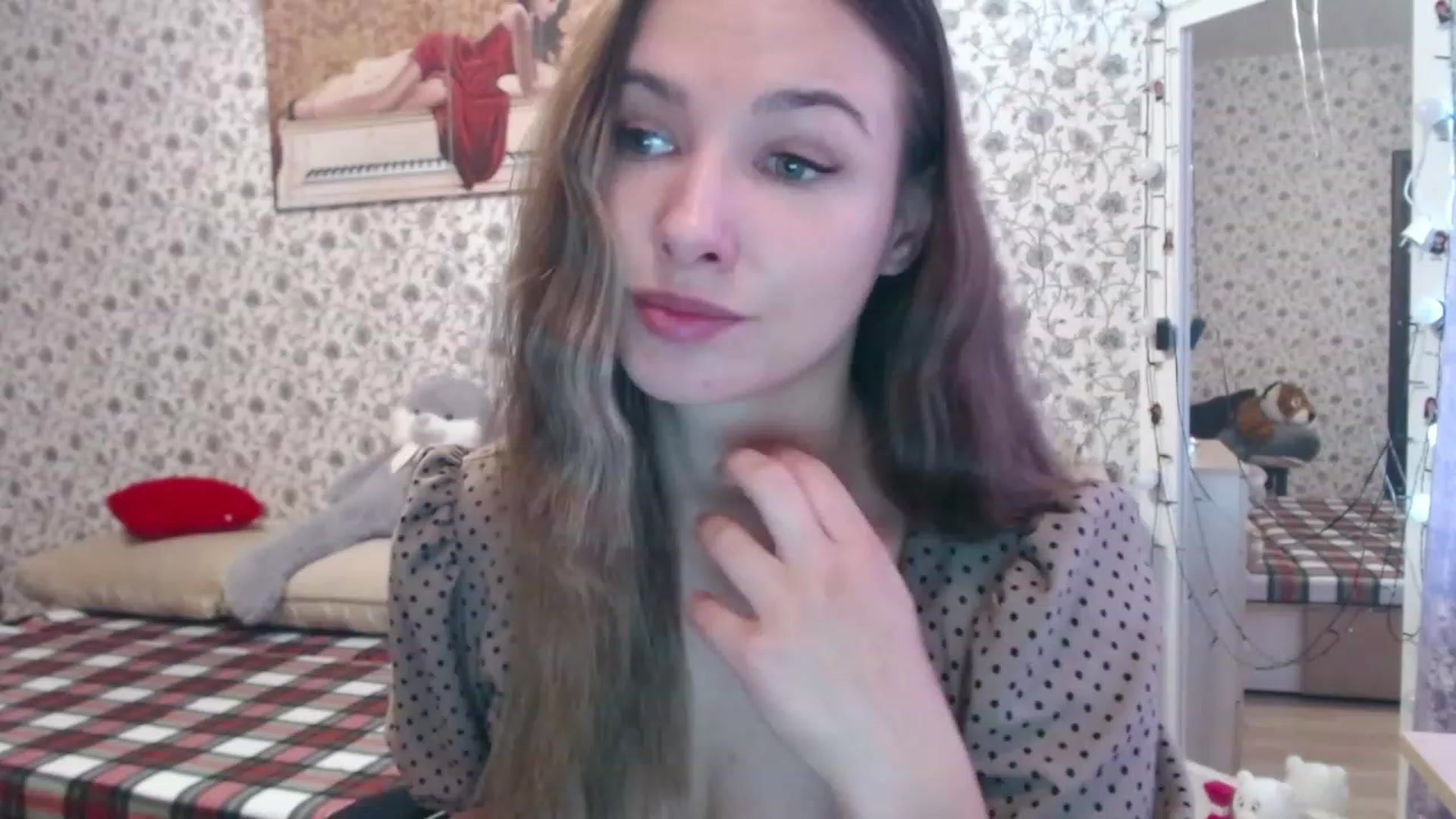 Gallery image thumbnail from RosieRosa's myfreecams stream on, 08/28/2023, 04:57 image 5 of 20