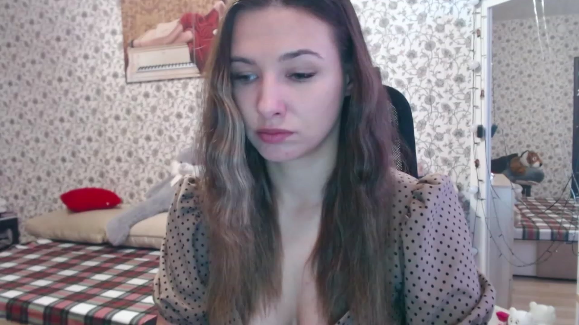 Gallery image thumbnail from RosieRosa's myfreecams stream on, 08/28/2023, 04:57 image 4 of 20
