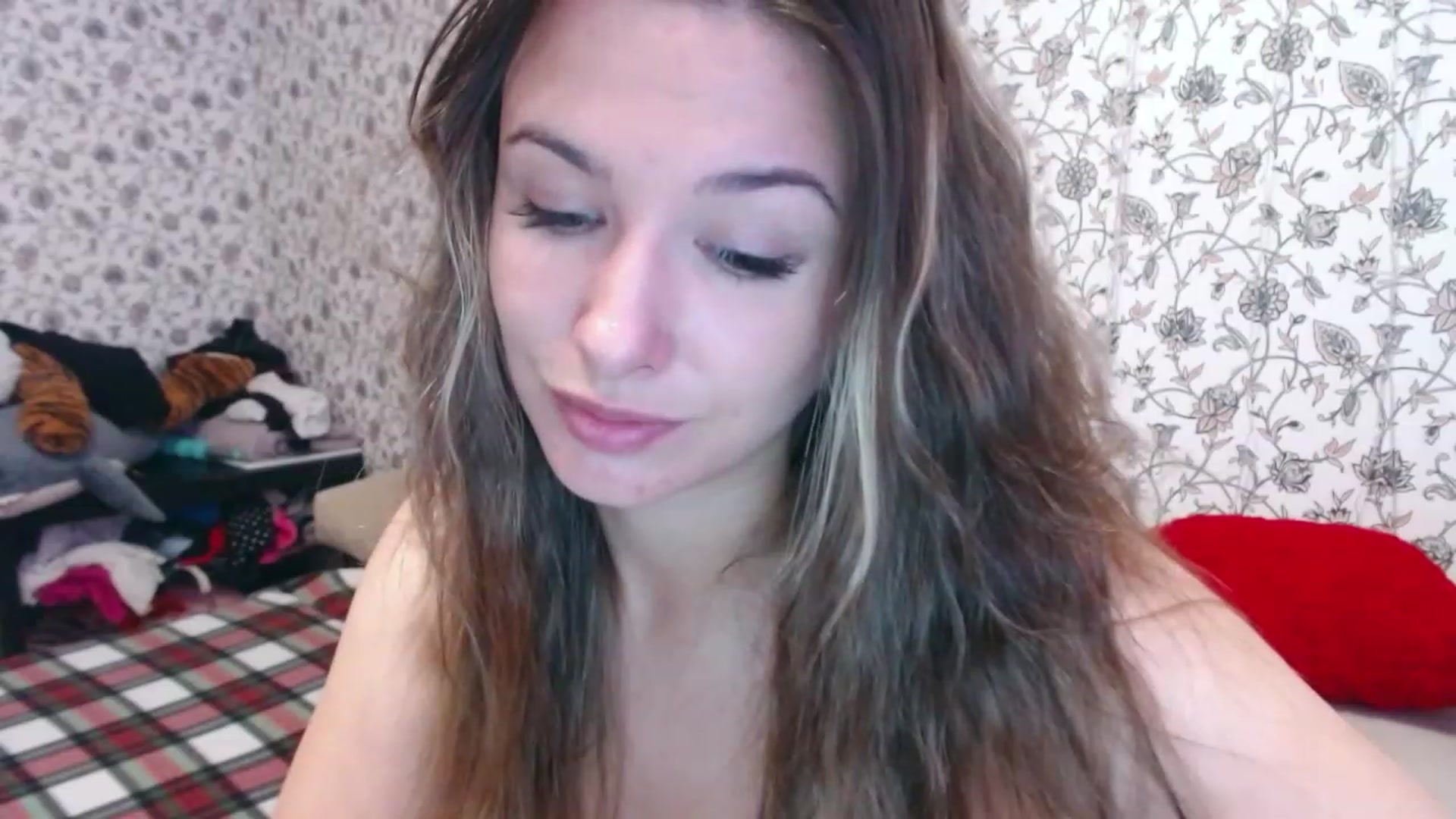 Gallery image thumbnail from RosieRosa's myfreecams stream on, 08/28/2023, 06:40 image 18 of 20