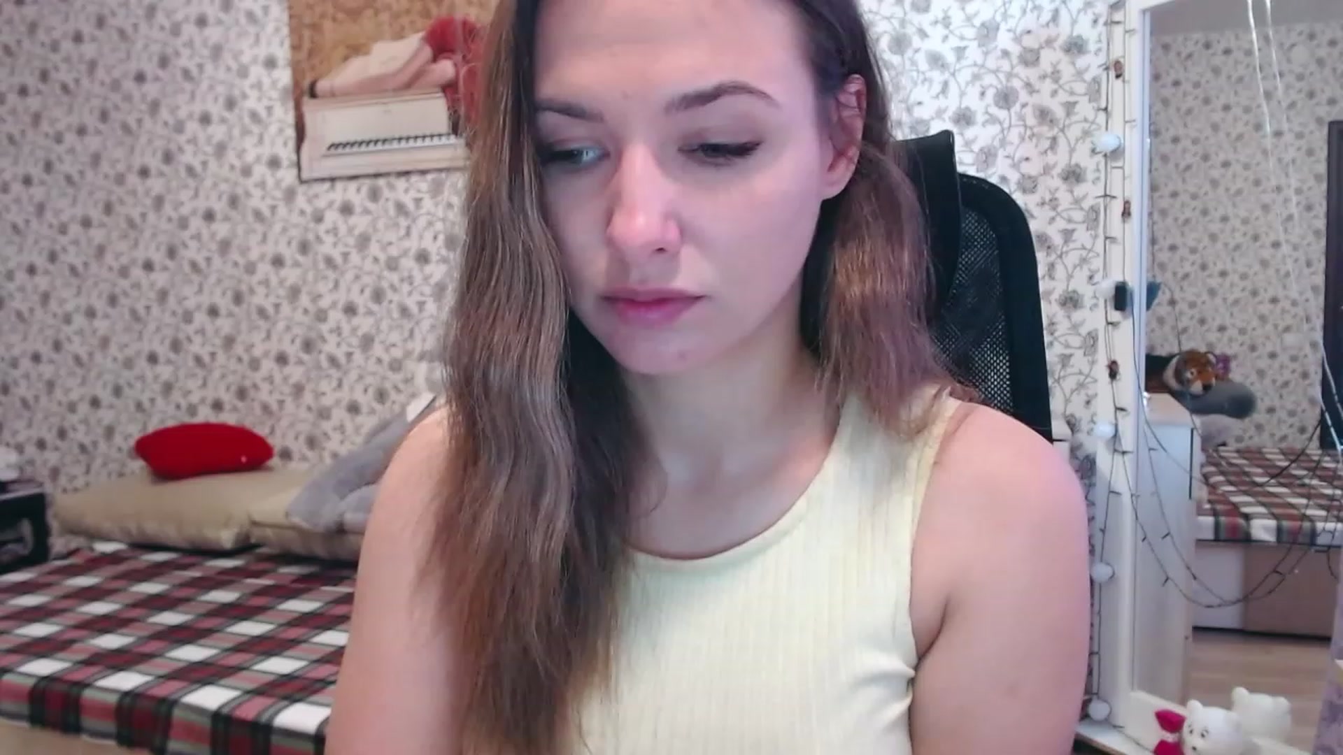 Gallery image thumbnail from RosieRosa's myfreecams stream on, 08/29/2023, 05:08 image 20 of 20