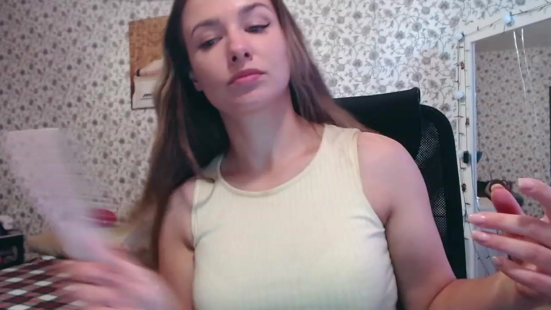 Gallery image thumbnail from RosieRosa's myfreecams stream on, 08/29/2023, 05:08 image 18 of 20