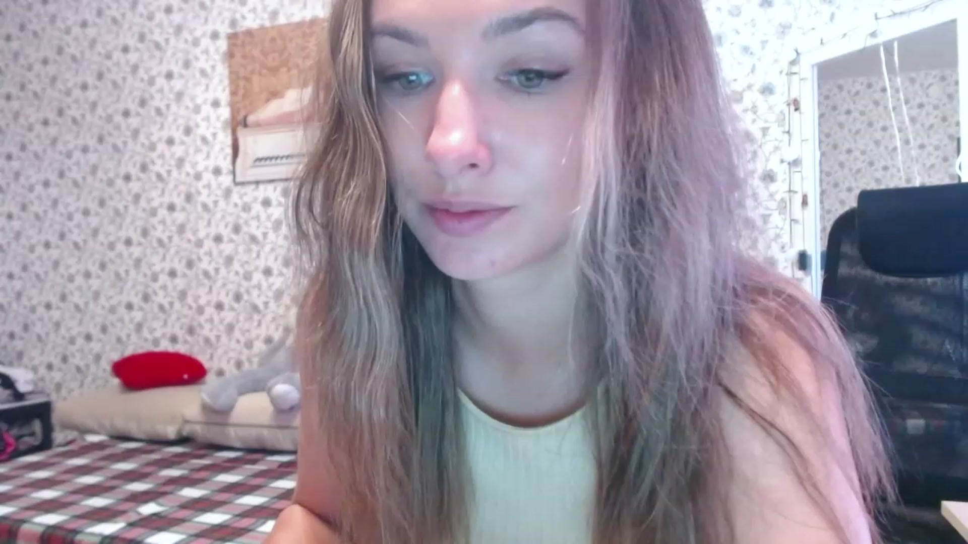 Gallery image thumbnail from RosieRosa's myfreecams stream on, 08/29/2023, 06:44 image 9 of 20