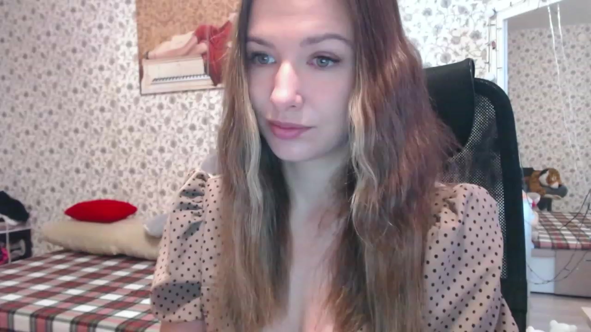 Gallery image thumbnail from RosieRosa's myfreecams stream on, 09/04/2023, 04:56 image 8 of 20