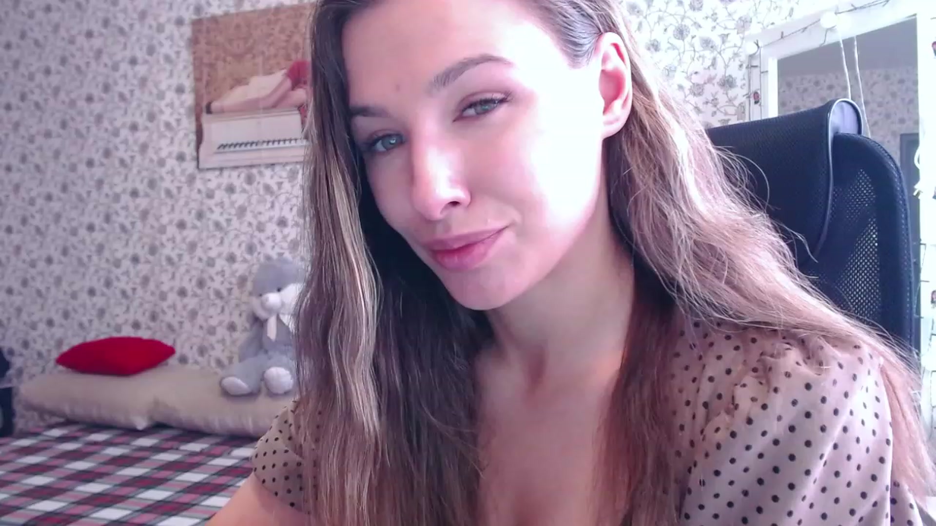 Gallery image thumbnail from RosieRosa's myfreecams stream on, 09/04/2023, 06:46 image 18 of 20