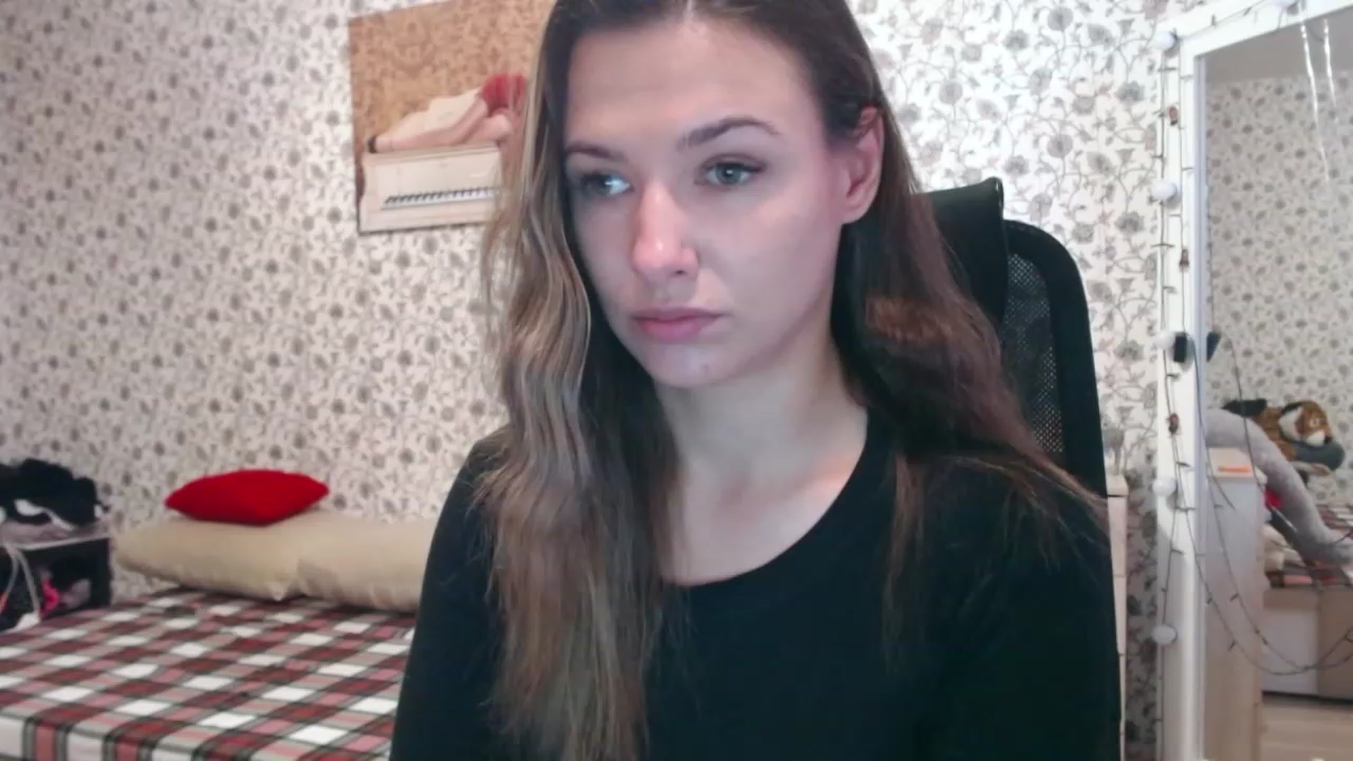 Gallery image thumbnail from RosieRosa's myfreecams stream on, 09/05/2023, 05:36 image 4 of 20