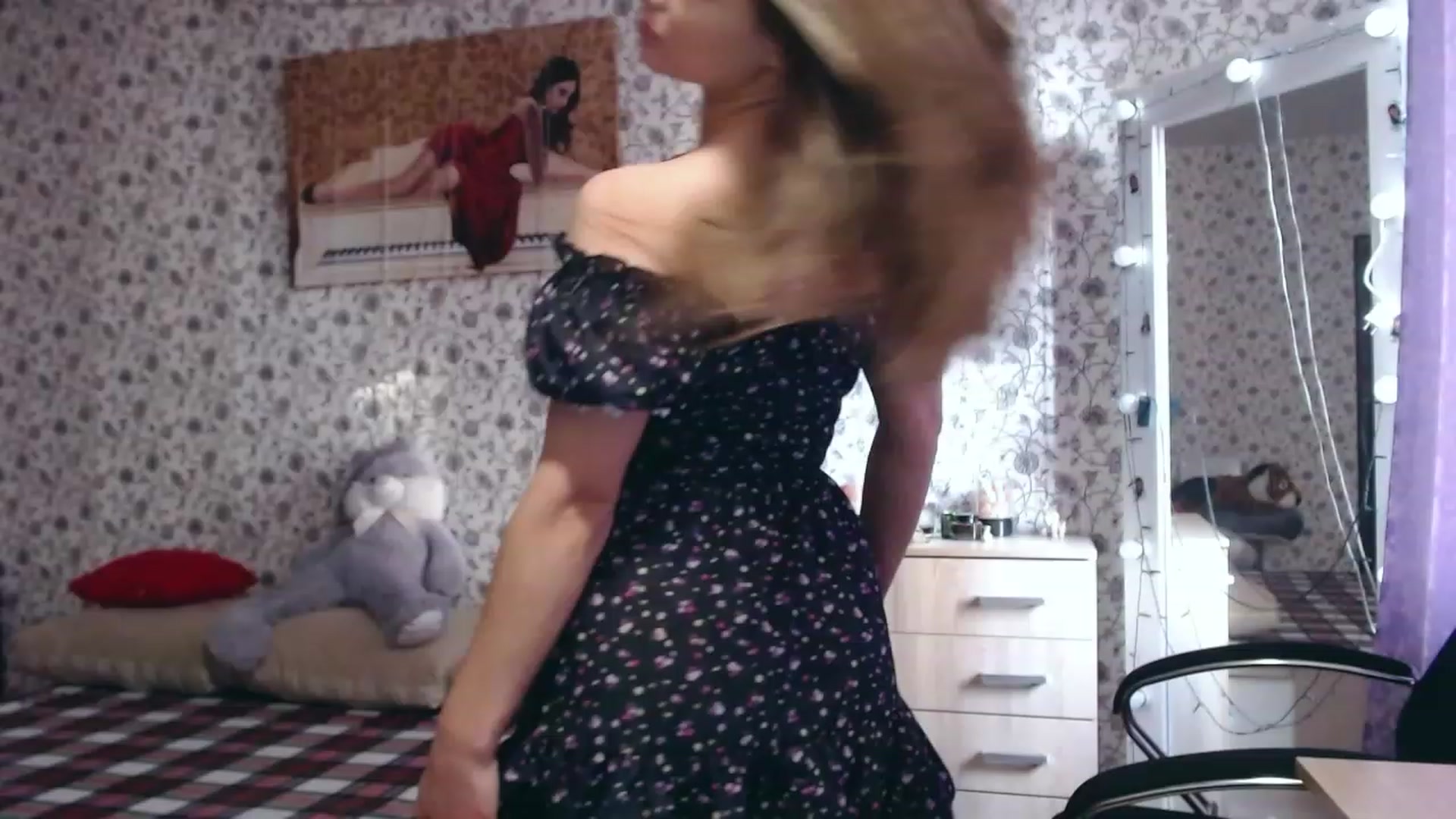 Gallery image thumbnail from RosieRosa's myfreecams stream on, 09/28/2023, 13:44 image 10 of 20