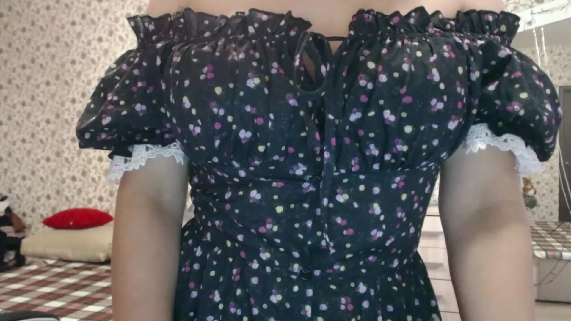 Gallery image thumbnail from RosieRosa's myfreecams stream on, 09/28/2023, 15:19 image 6 of 20