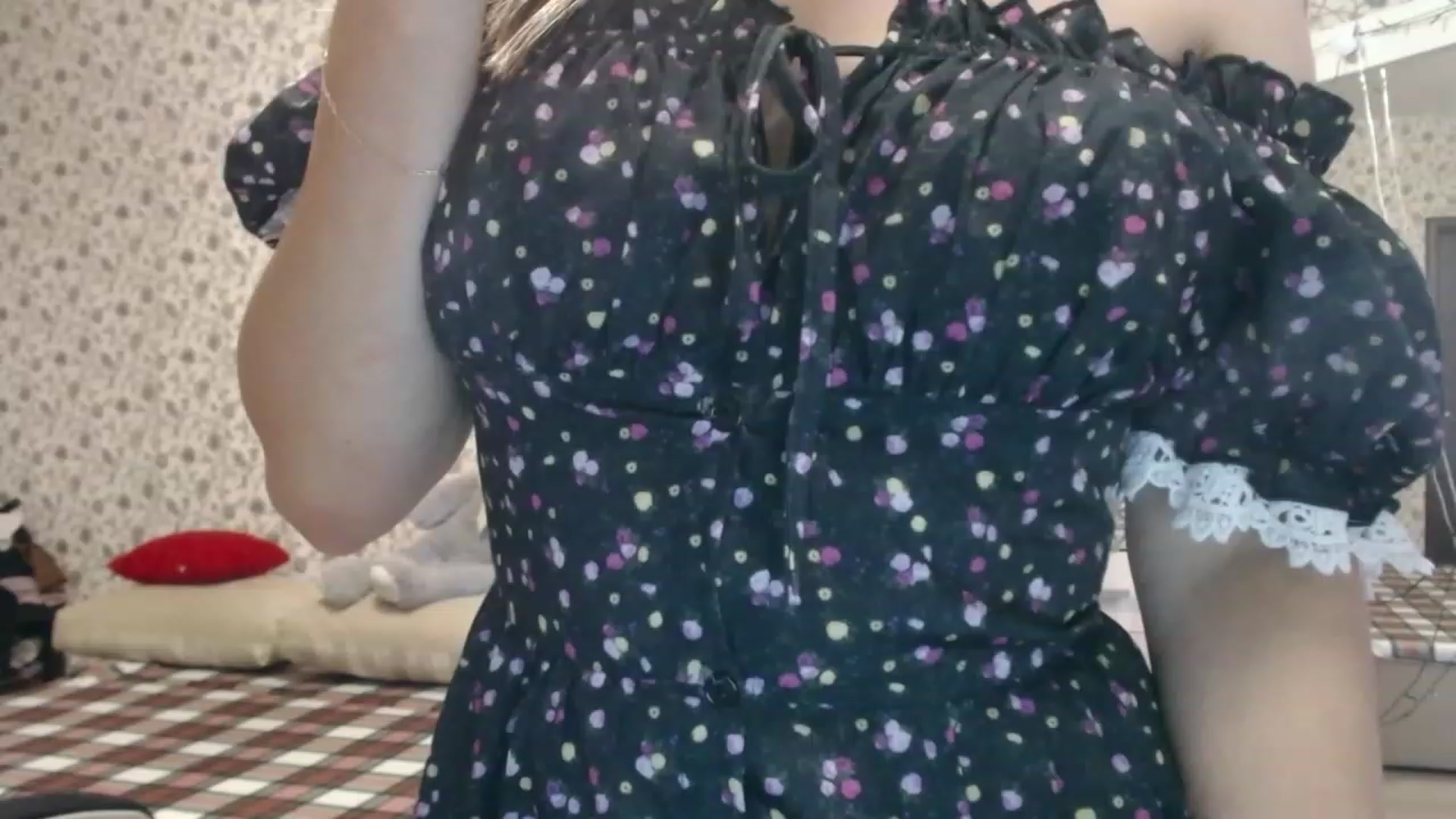 Gallery image thumbnail from RosieRosa's myfreecams stream on, 09/28/2023, 15:19 image 9 of 20