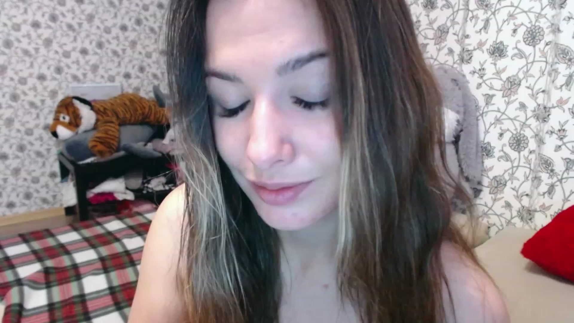 Gallery image thumbnail from RosieRosa's myfreecams stream on, 10/10/2023, 07:01 image 13 of 20