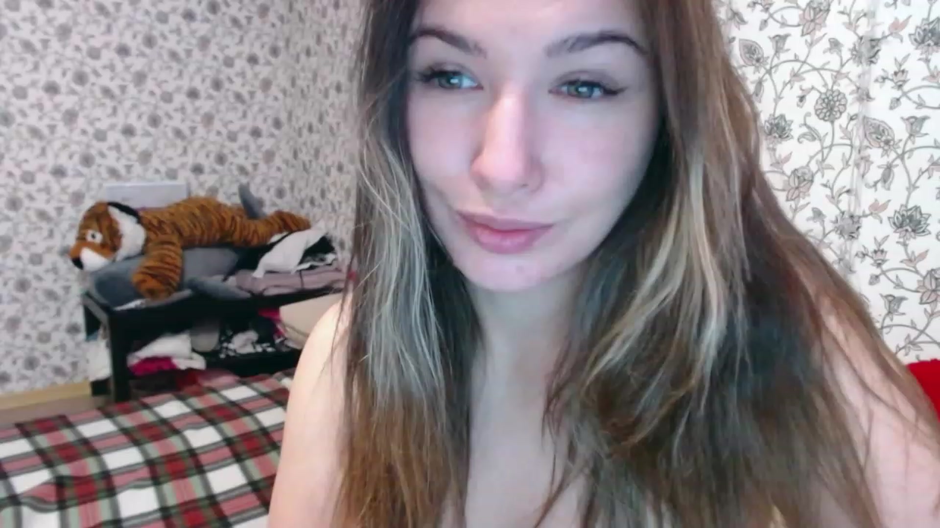 Gallery image thumbnail from RosieRosa's myfreecams stream on, 10/10/2023, 07:01 image 5 of 20