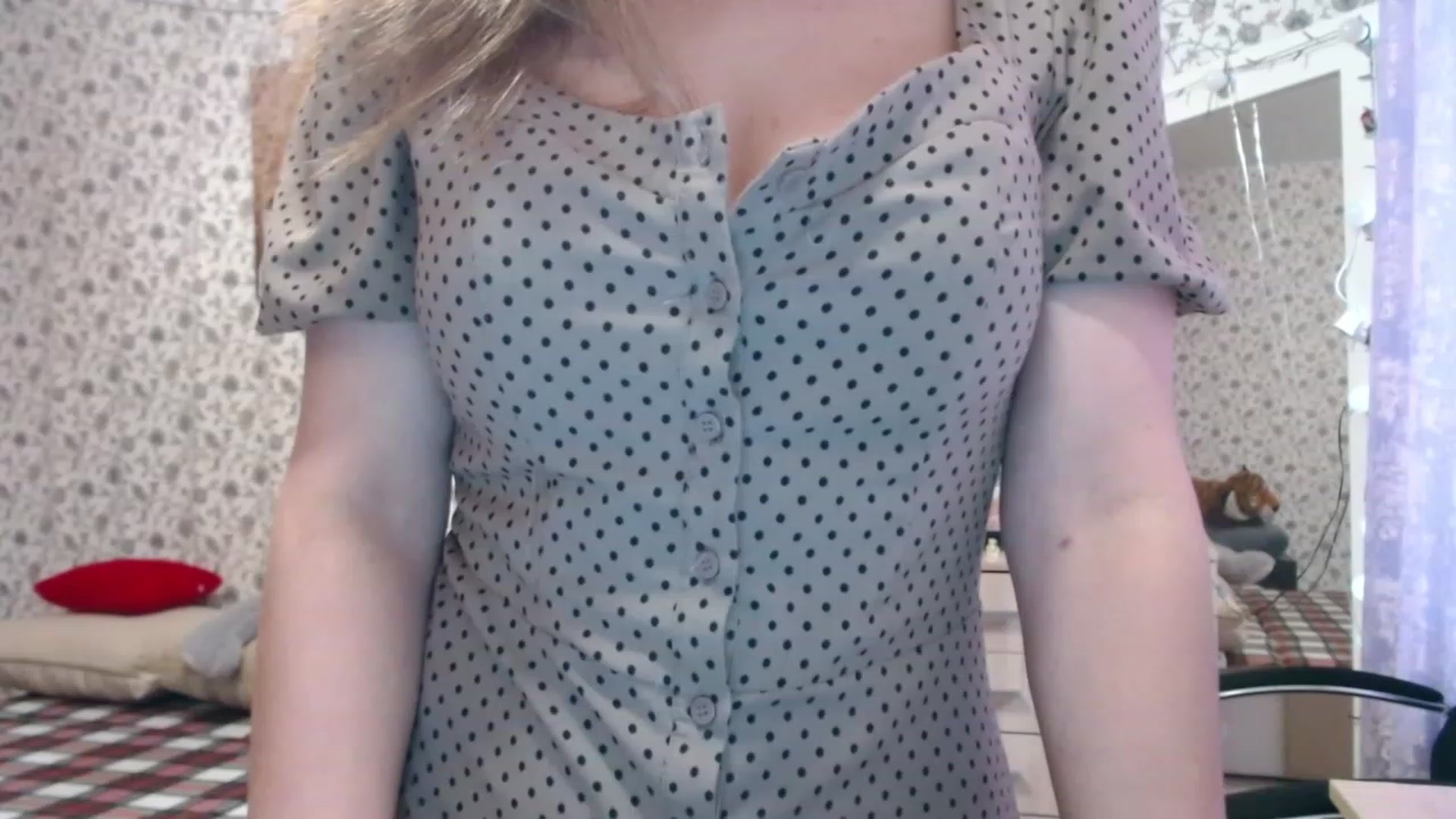Gallery image thumbnail from RosieRosa's myfreecams stream on, 10/17/2023, 06:50 image 5 of 20