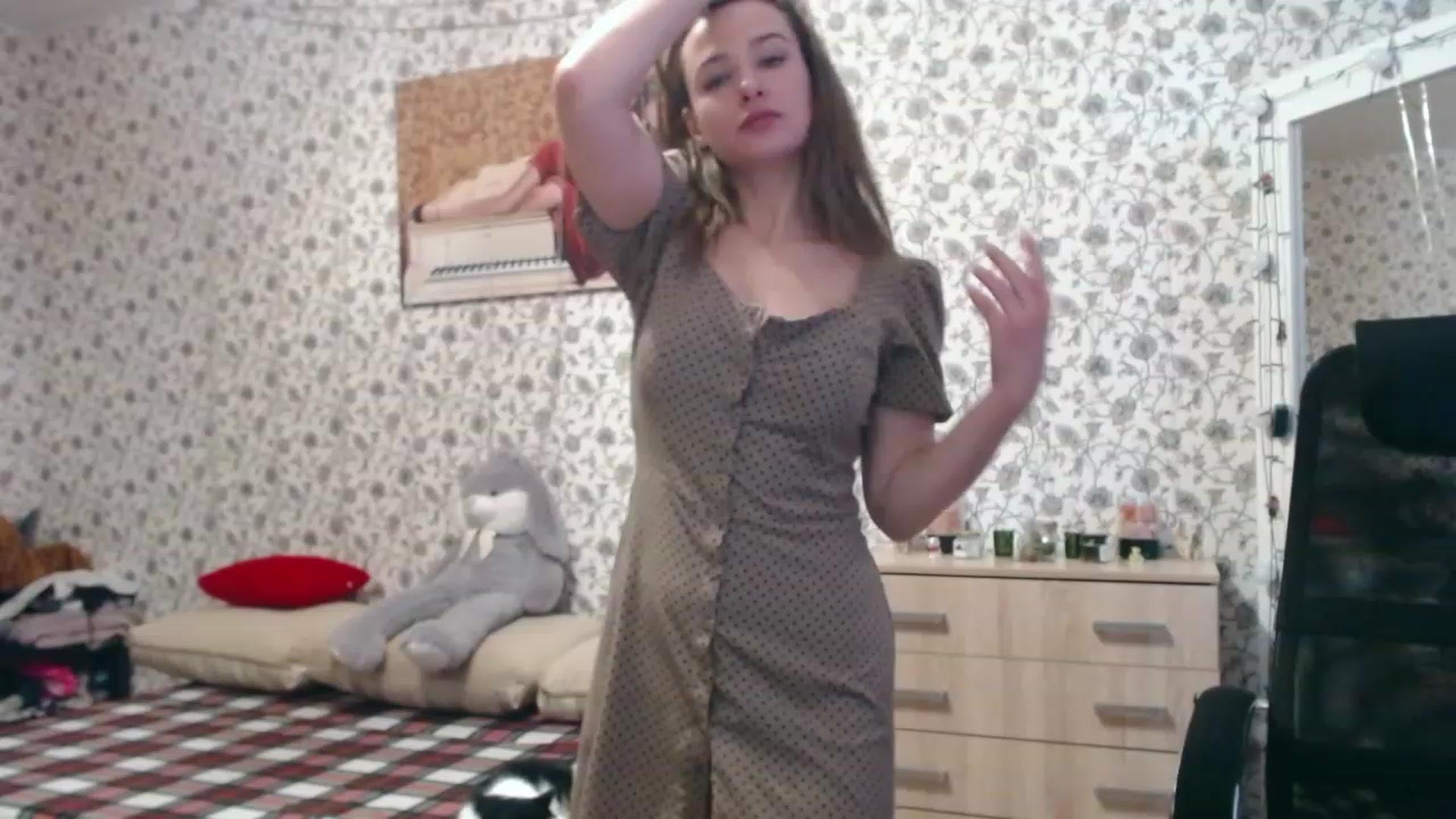 Gallery image thumbnail from RosieRosa's myfreecams stream on, 10/17/2023, 06:50 image 18 of 20