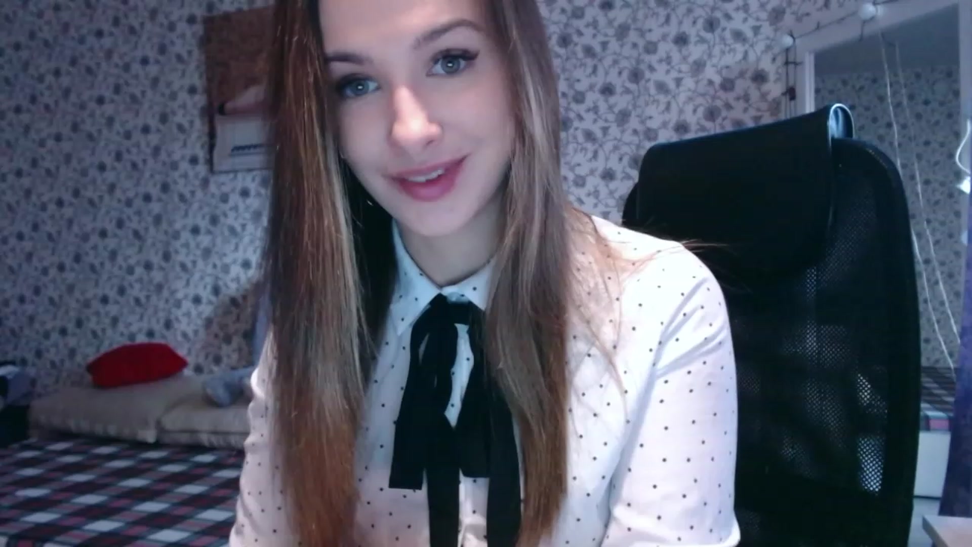 Gallery image thumbnail from RosieRosa's myfreecams stream on, 11/02/2023, 13:39 image 11 of 20