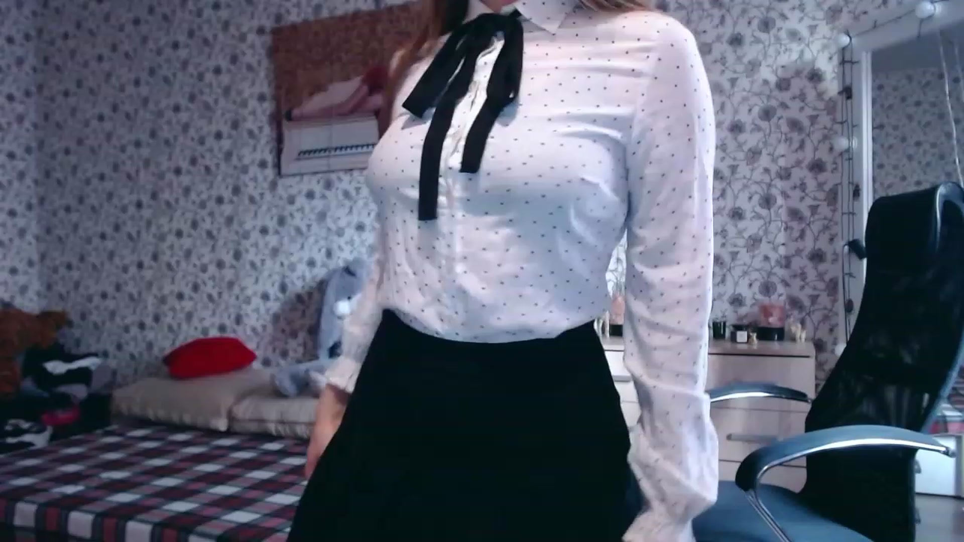 Gallery image thumbnail from RosieRosa's myfreecams stream on, 11/02/2023, 13:39 image 4 of 20