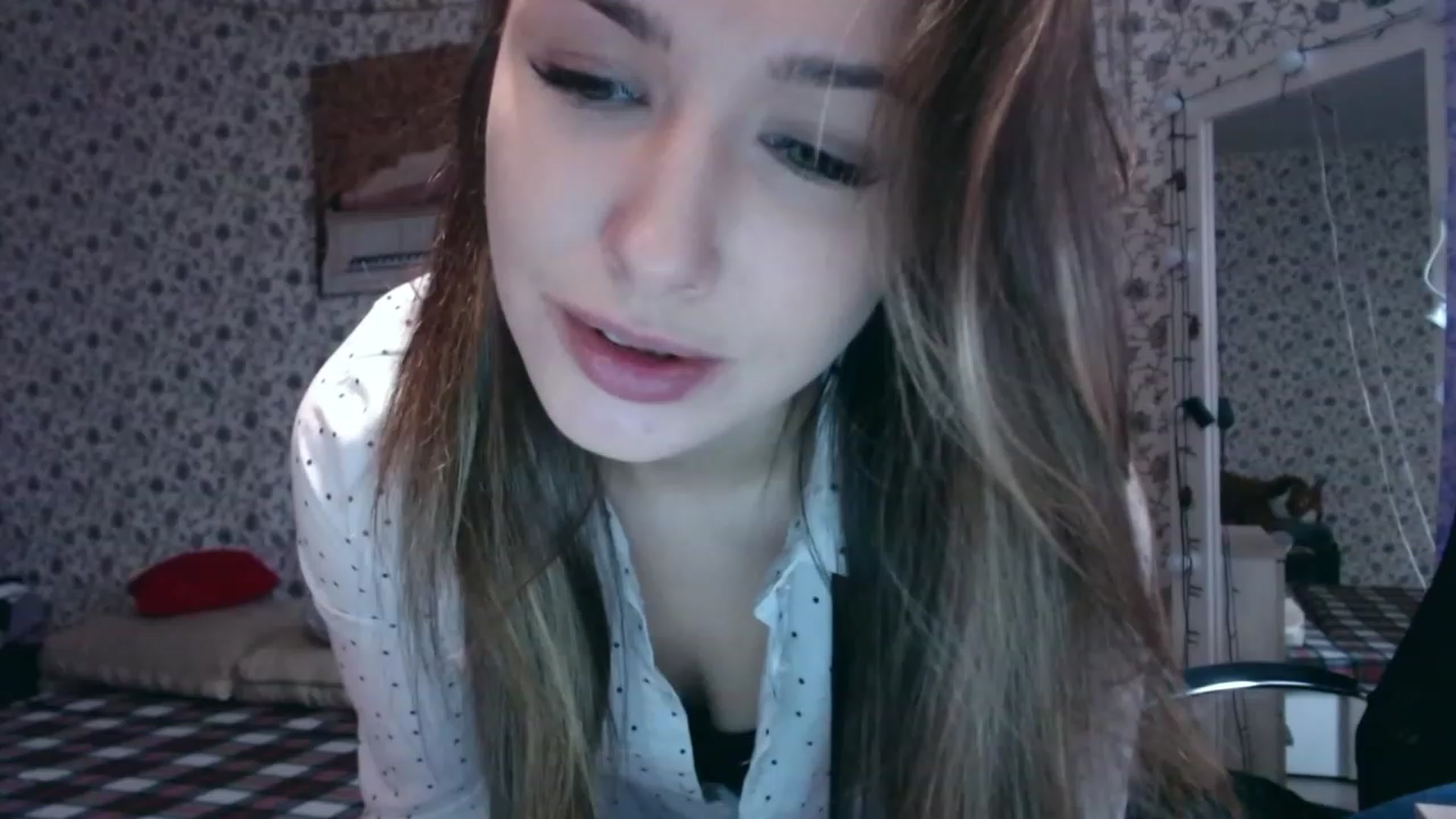 Gallery image thumbnail from RosieRosa's myfreecams stream on, 11/02/2023, 13:39 image 16 of 20