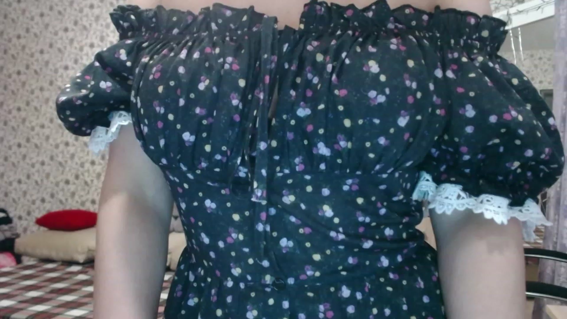 Gallery image thumbnail from RosieRosa's myfreecams stream on, 11/13/2023, 06:42 image 8 of 20
