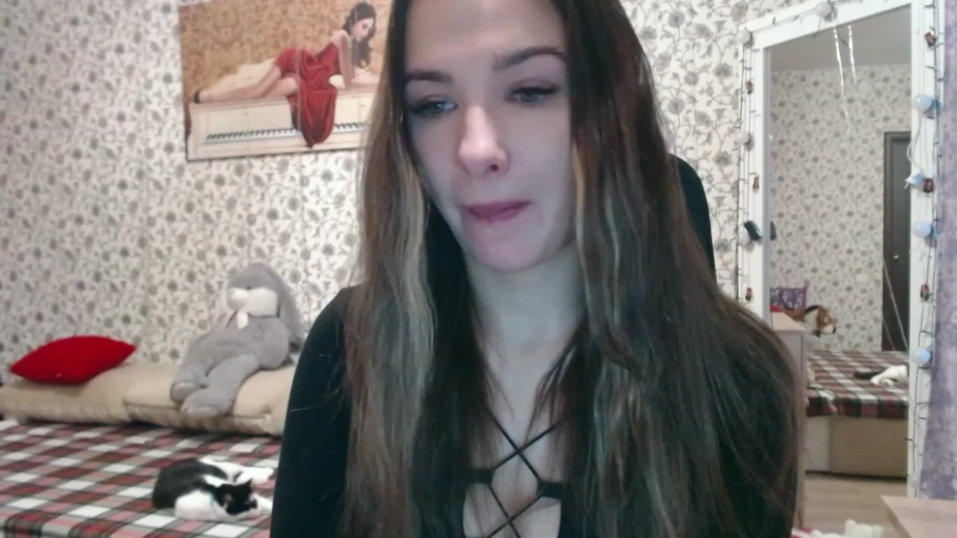 Gallery image thumbnail from RosieRosa's myfreecams stream on, 11/22/2023, 06:45 image 3 of 20