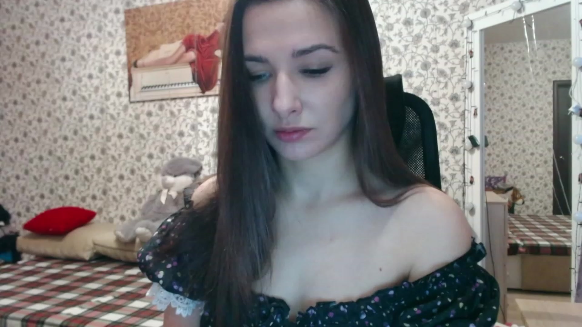 Gallery image thumbnail from RosieRosa's myfreecams stream on, 11/23/2023, 13:35 image 2 of 20