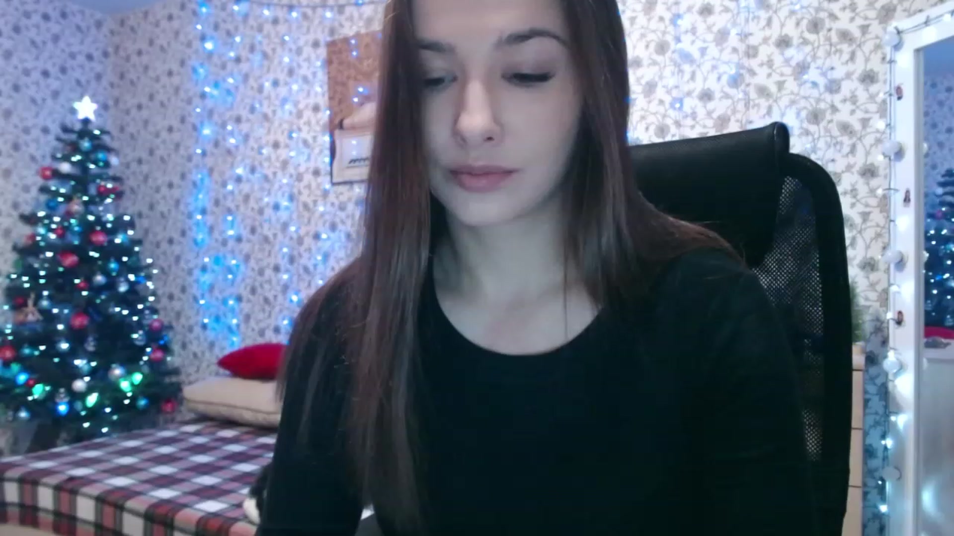 Gallery image thumbnail from RosieRosa's myfreecams stream on, 12/14/2023, 13:05 image 6 of 20