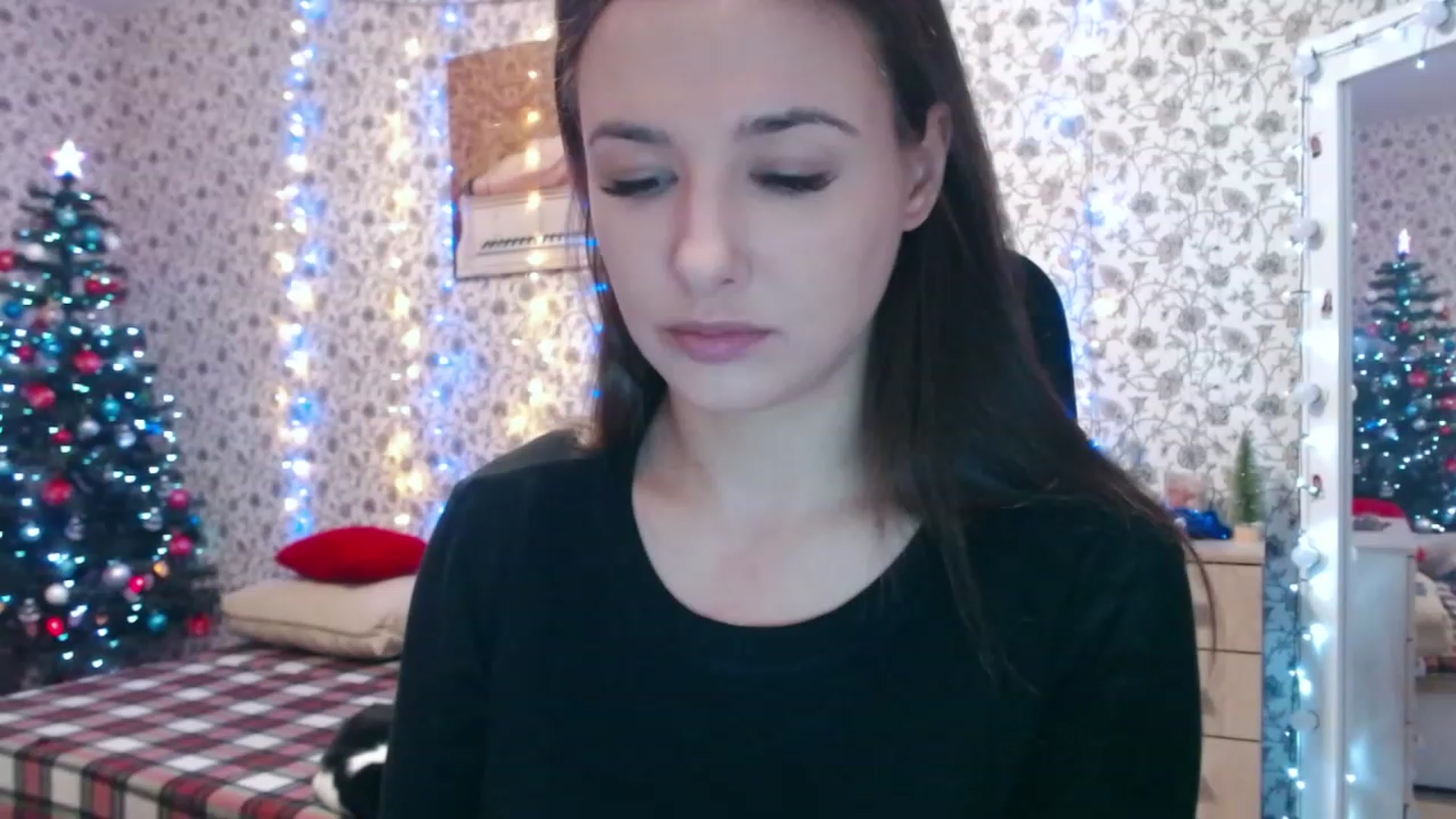 Gallery image thumbnail from RosieRosa's myfreecams stream on, 12/14/2023, 13:05 image 19 of 20