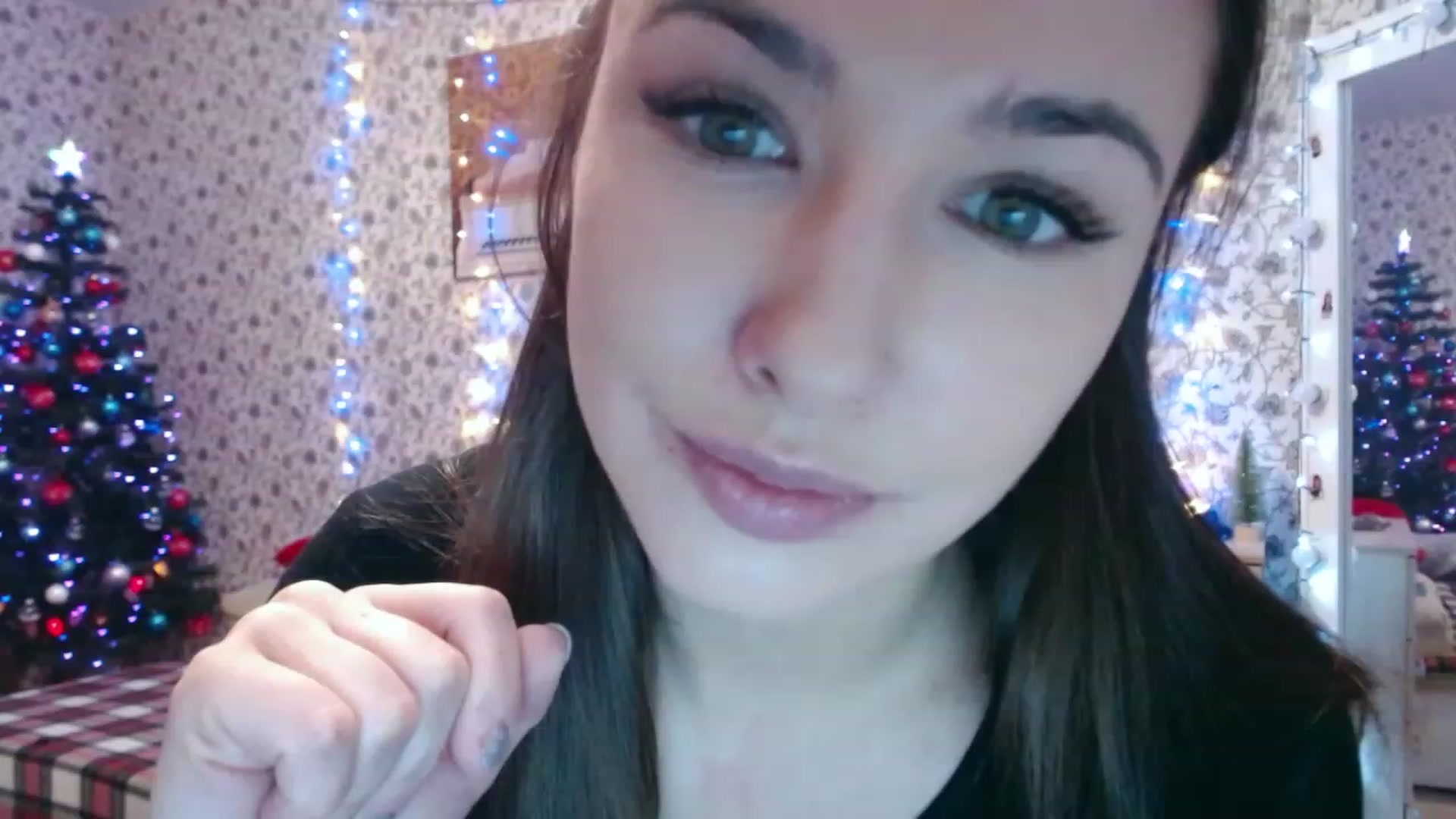Gallery image thumbnail from RosieRosa's myfreecams stream on, 12/14/2023, 13:05 image 17 of 20