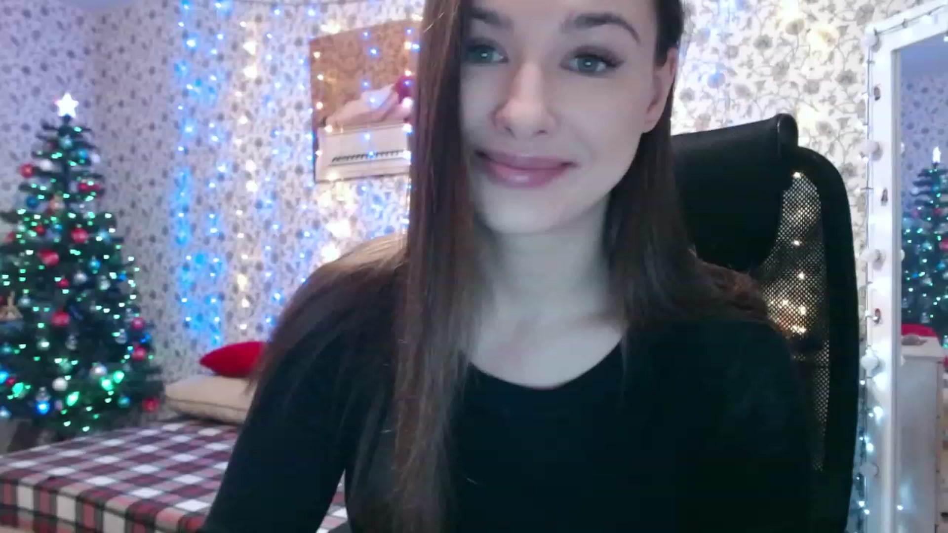 Gallery image thumbnail from RosieRosa's myfreecams stream on, 12/14/2023, 13:05 image 9 of 20