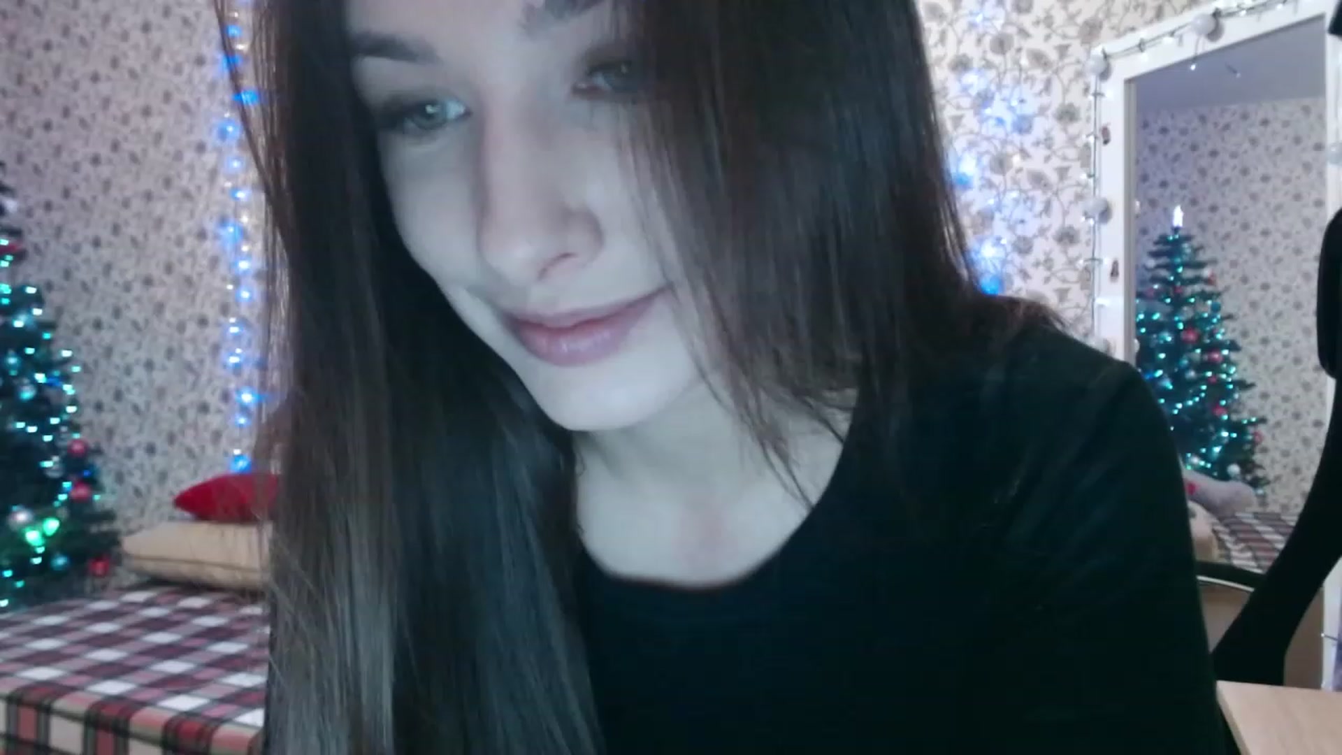 Gallery image thumbnail from RosieRosa's myfreecams stream on, 12/14/2023, 15:18 image 12 of 20