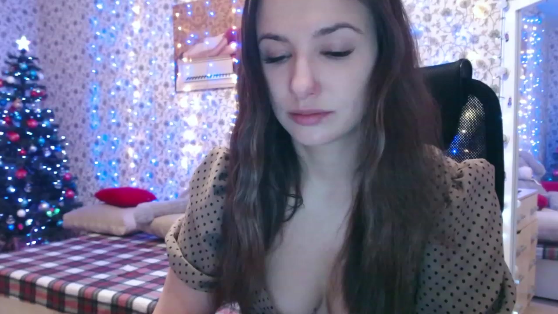 Gallery image thumbnail from RosieRosa's myfreecams stream on, 12/25/2023, 06:54 image 10 of 20