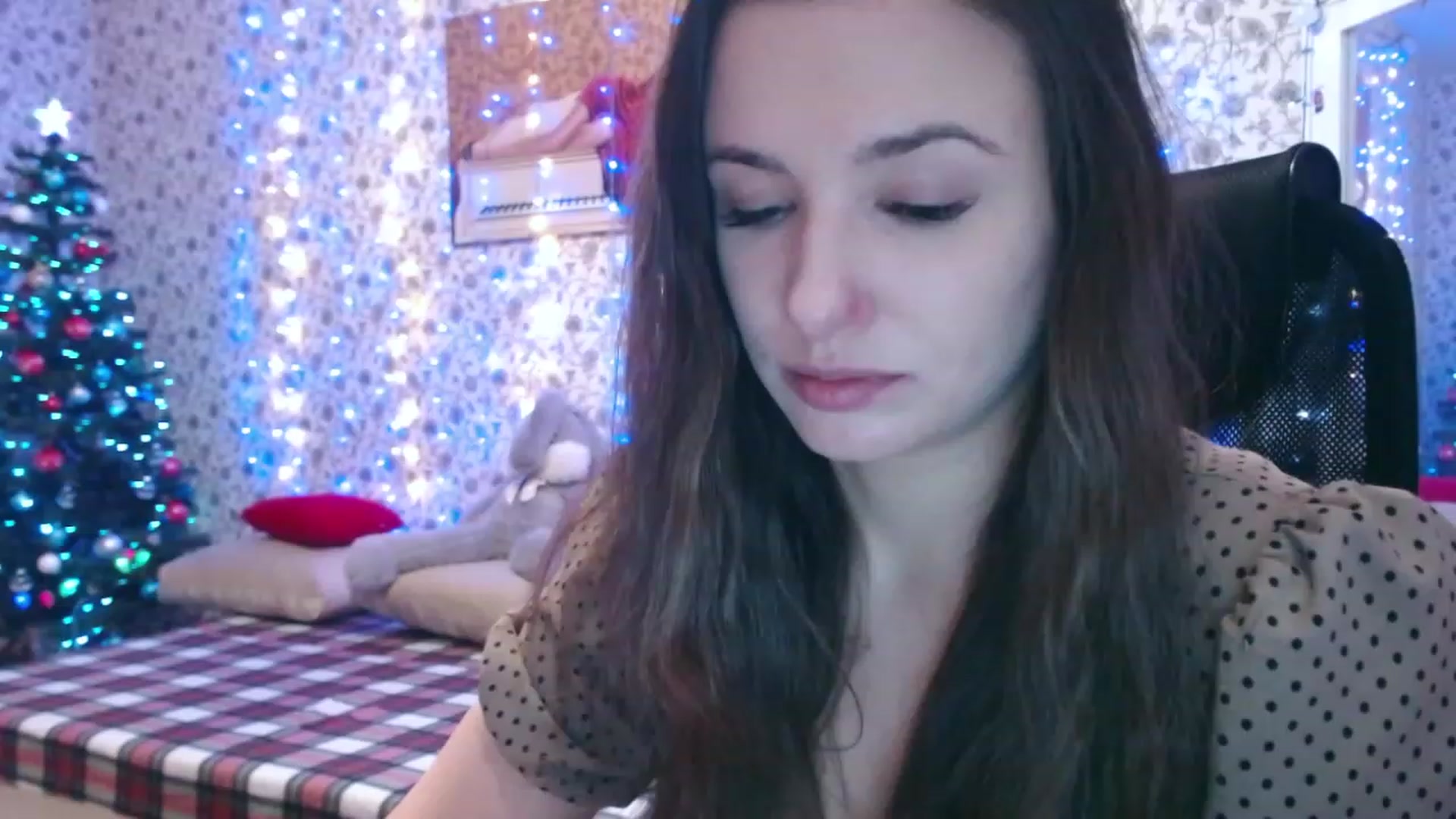 Gallery image thumbnail from RosieRosa's myfreecams stream on, 12/25/2023, 06:54 image 14 of 20