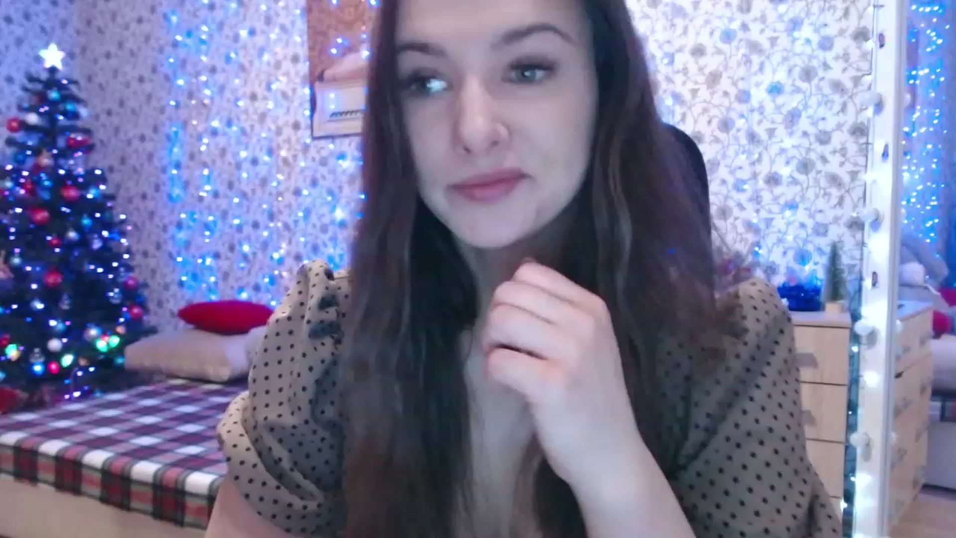 Gallery image thumbnail from RosieRosa's myfreecams stream on, 12/25/2023, 06:54 image 1 of 20