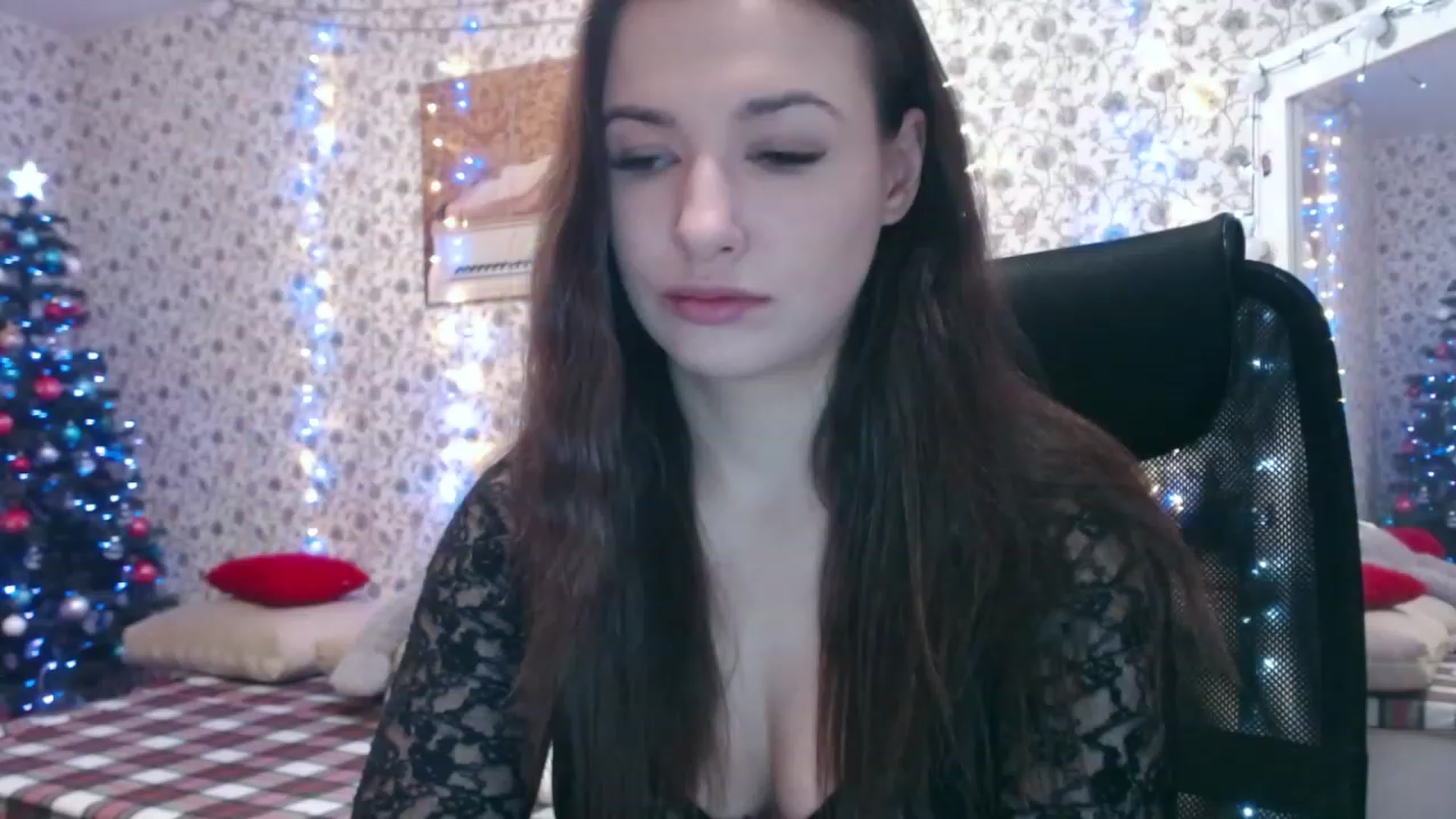 Gallery image thumbnail from RosieRosa's myfreecams stream on, 12/26/2023, 05:19 image 20 of 20