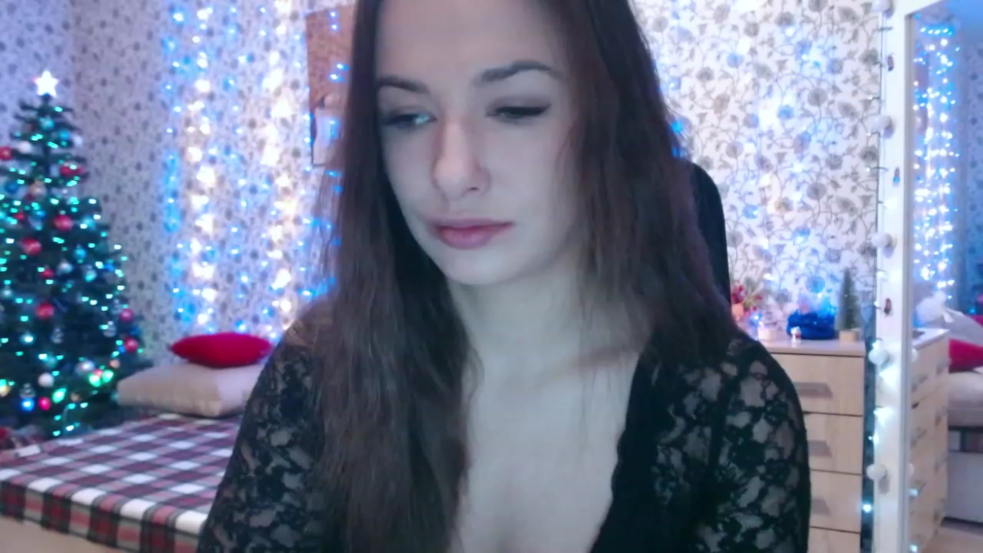 Gallery image thumbnail from RosieRosa's myfreecams stream on, 12/26/2023, 05:19 image 6 of 20
