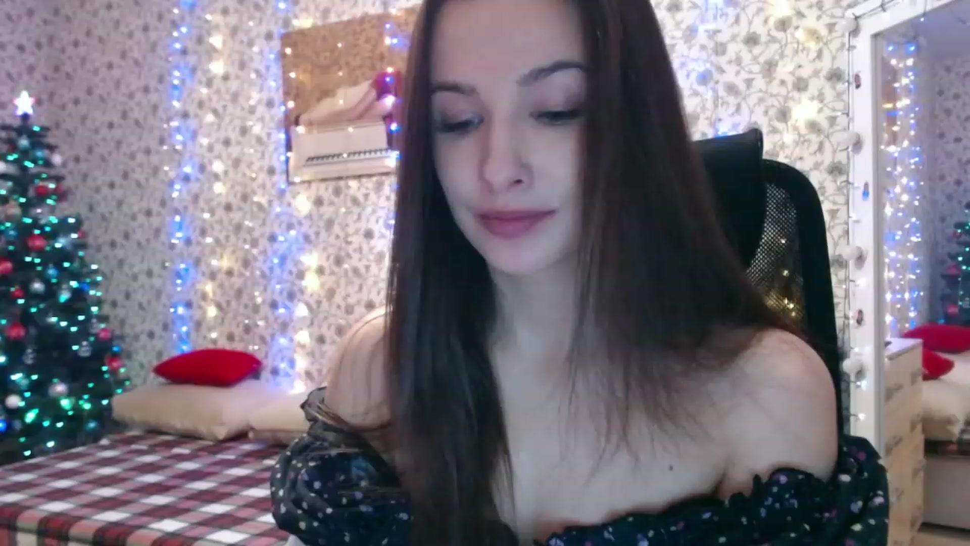 Gallery image thumbnail from RosieRosa's myfreecams stream on, 01/09/2024, 15:48 image 5 of 20