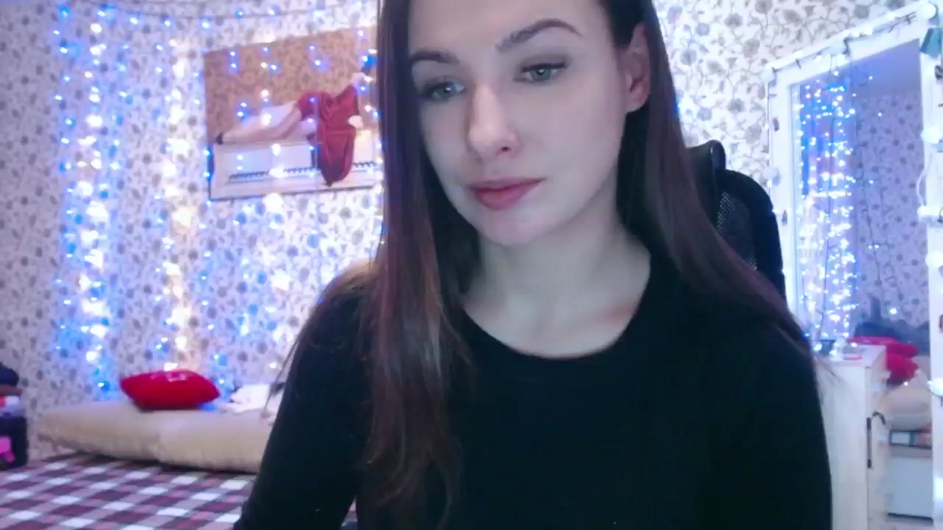 Gallery image thumbnail from RosieRosa's myfreecams stream on, 02/05/2024, 07:35 image 15 of 20