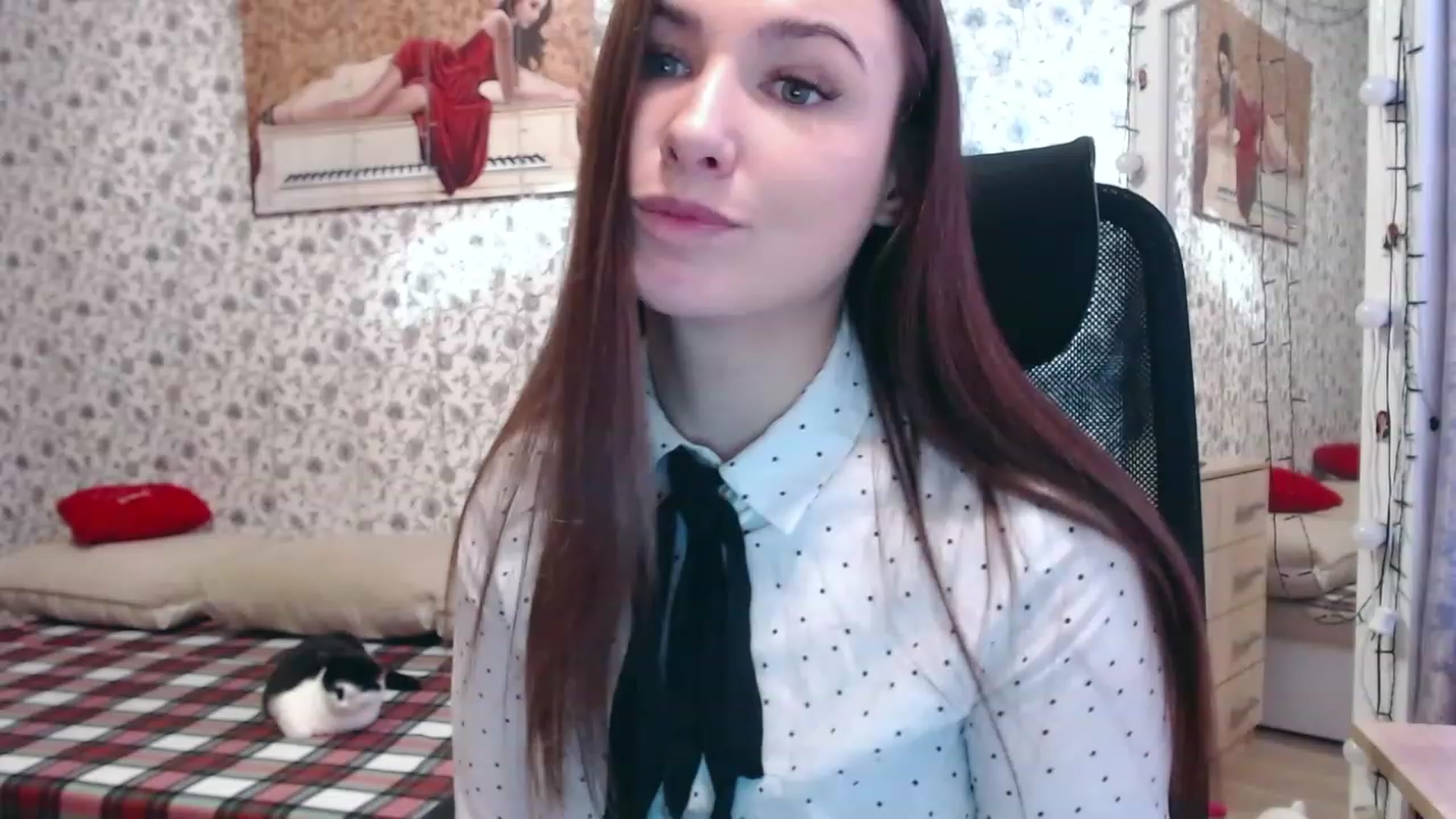 Gallery image thumbnail from RosieRosa's myfreecams stream on, 03/05/2024, 13:33 image 7 of 20