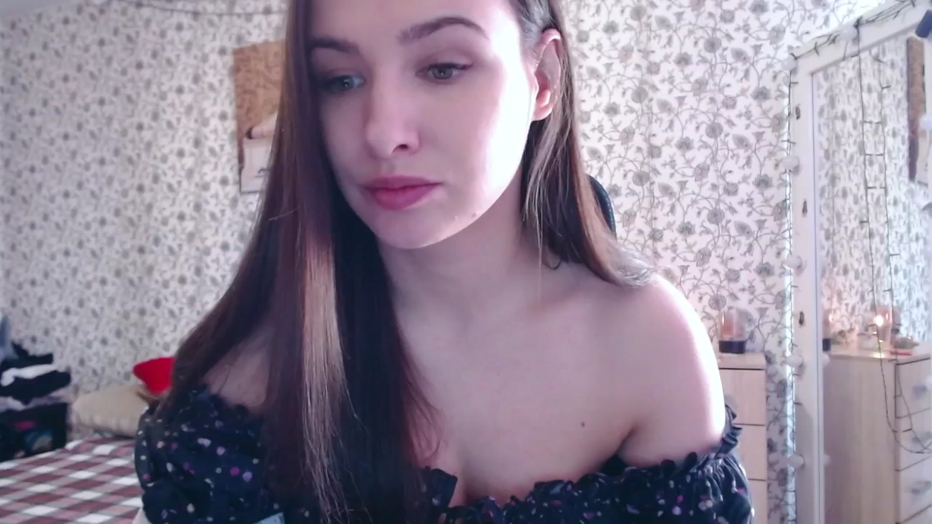 Gallery image thumbnail from RosieRosa's myfreecams stream on, 04/29/2024, 12:56 image 13 of 20