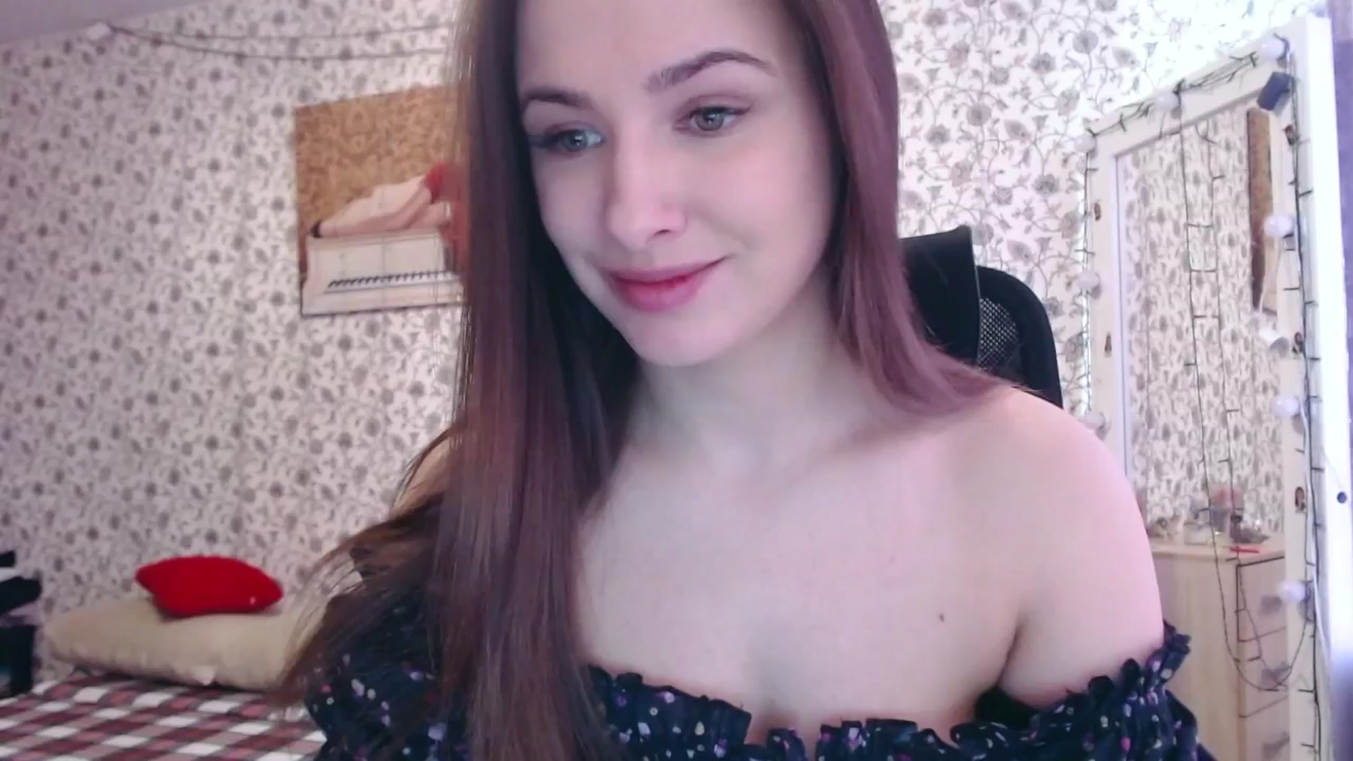 Gallery image thumbnail from RosieRosa's myfreecams stream on, 04/29/2024, 13:22 image 7 of 20