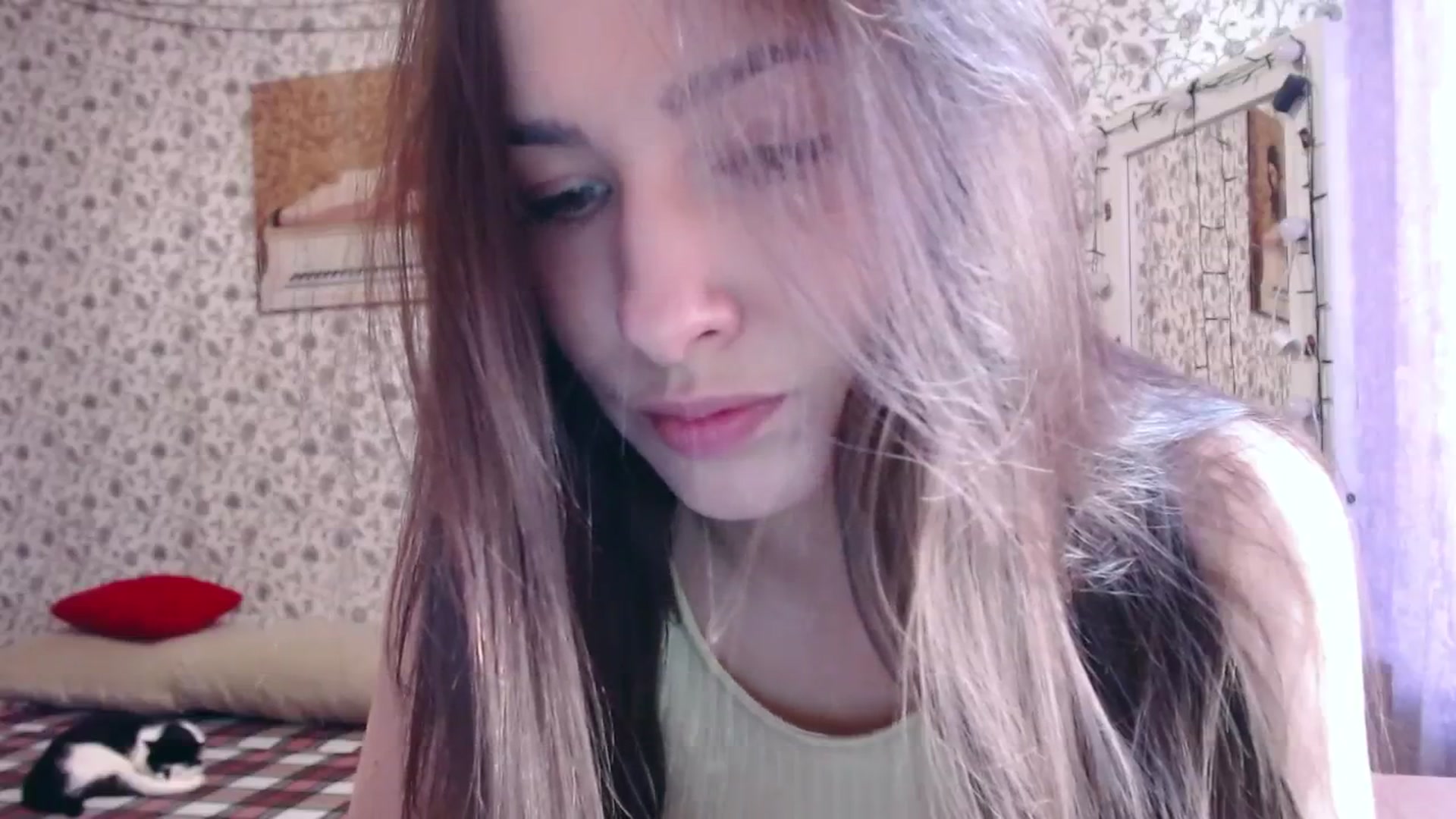 Gallery image thumbnail from RosieRosa's myfreecams stream on, 05/02/2024, 13:41 image 11 of 20