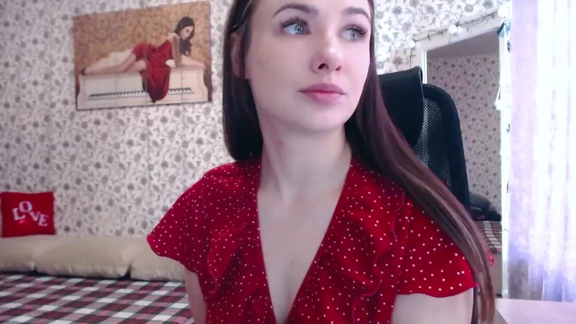 Gallery image thumbnail from RosieRosa's myfreecams stream on, 06/25/2024, 13:29 image 15 of 20